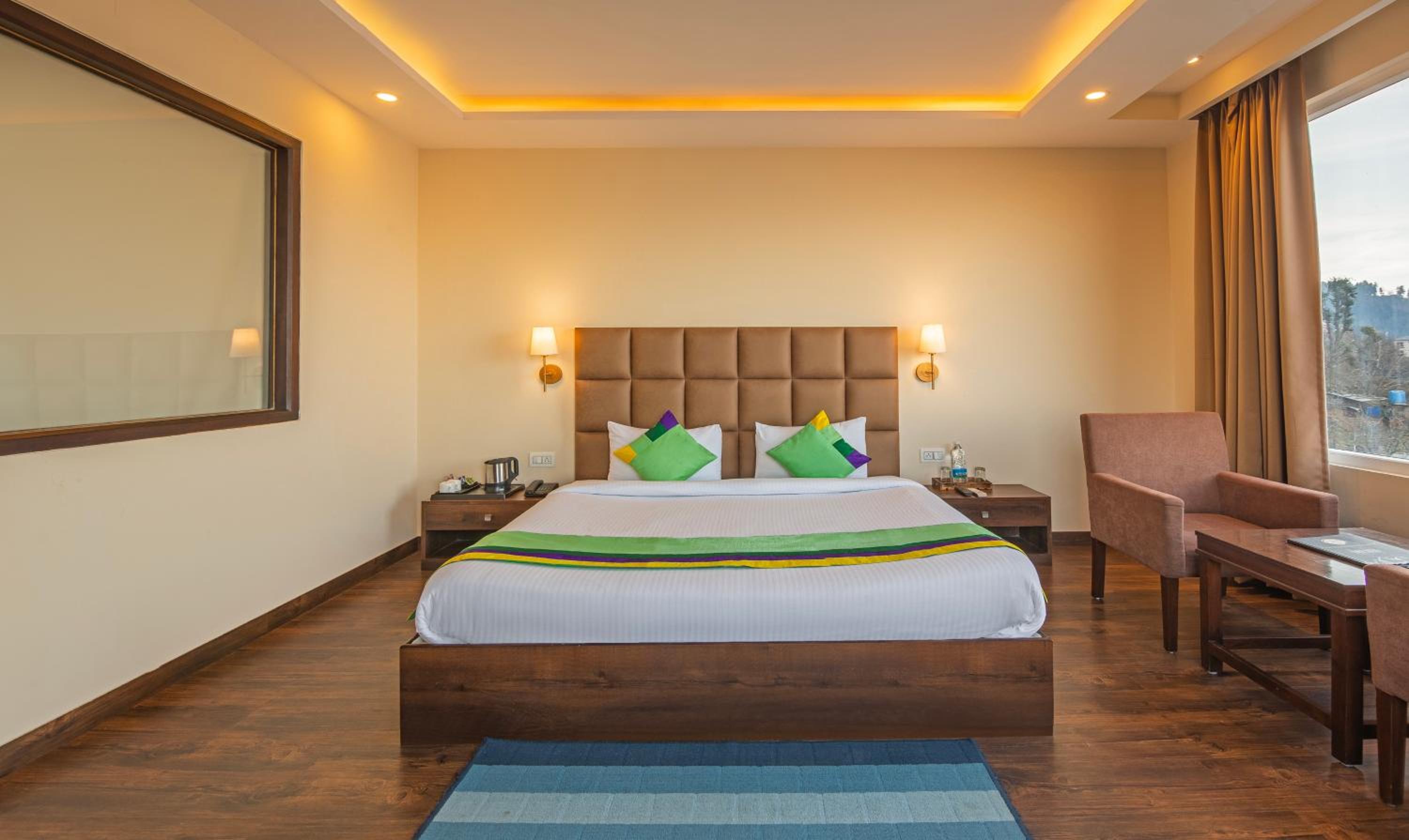 Deluxe Room With Scenic View photo 3