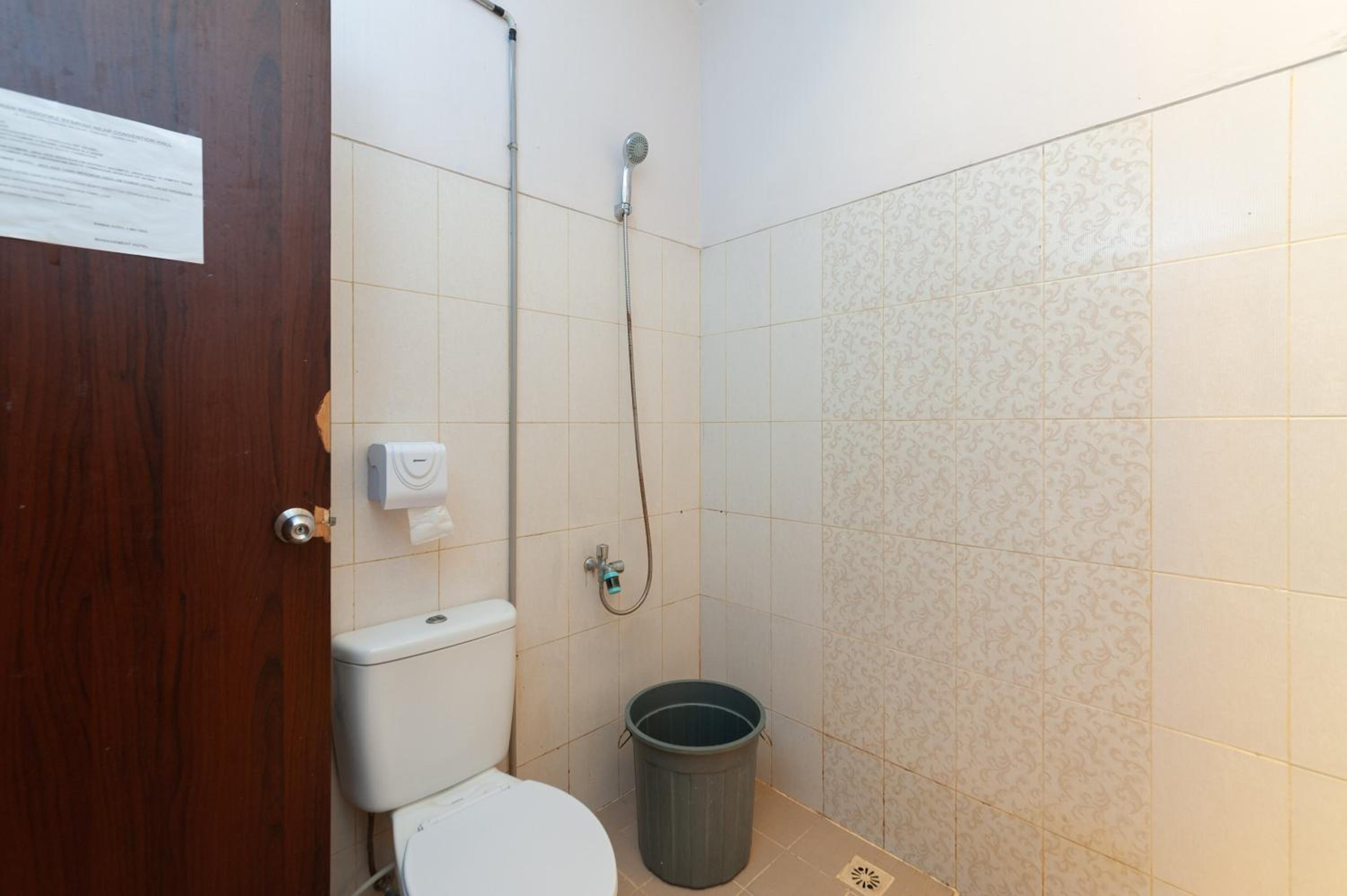 Budget Double Room photo 2