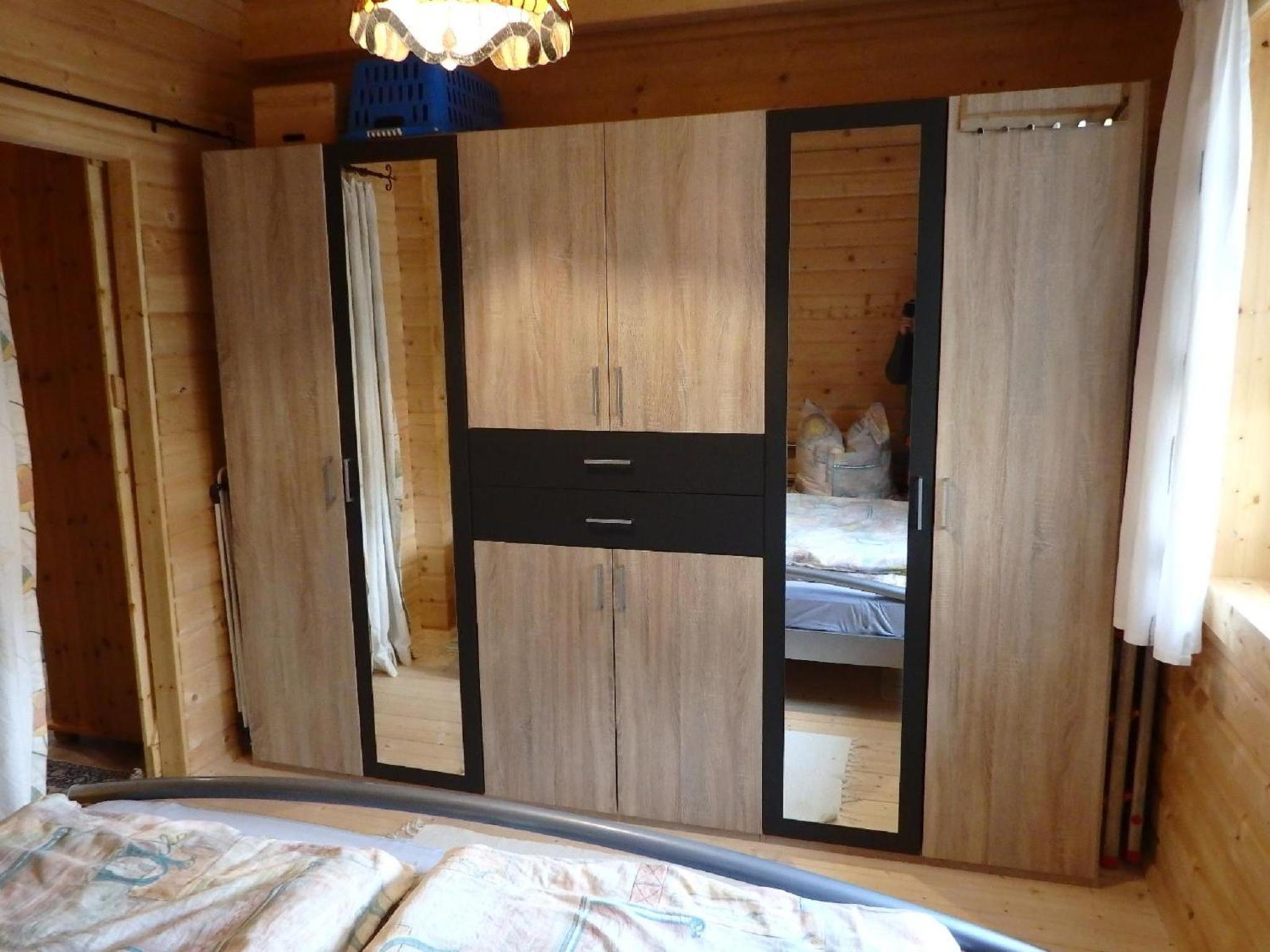 One-Bedroom House photo 1