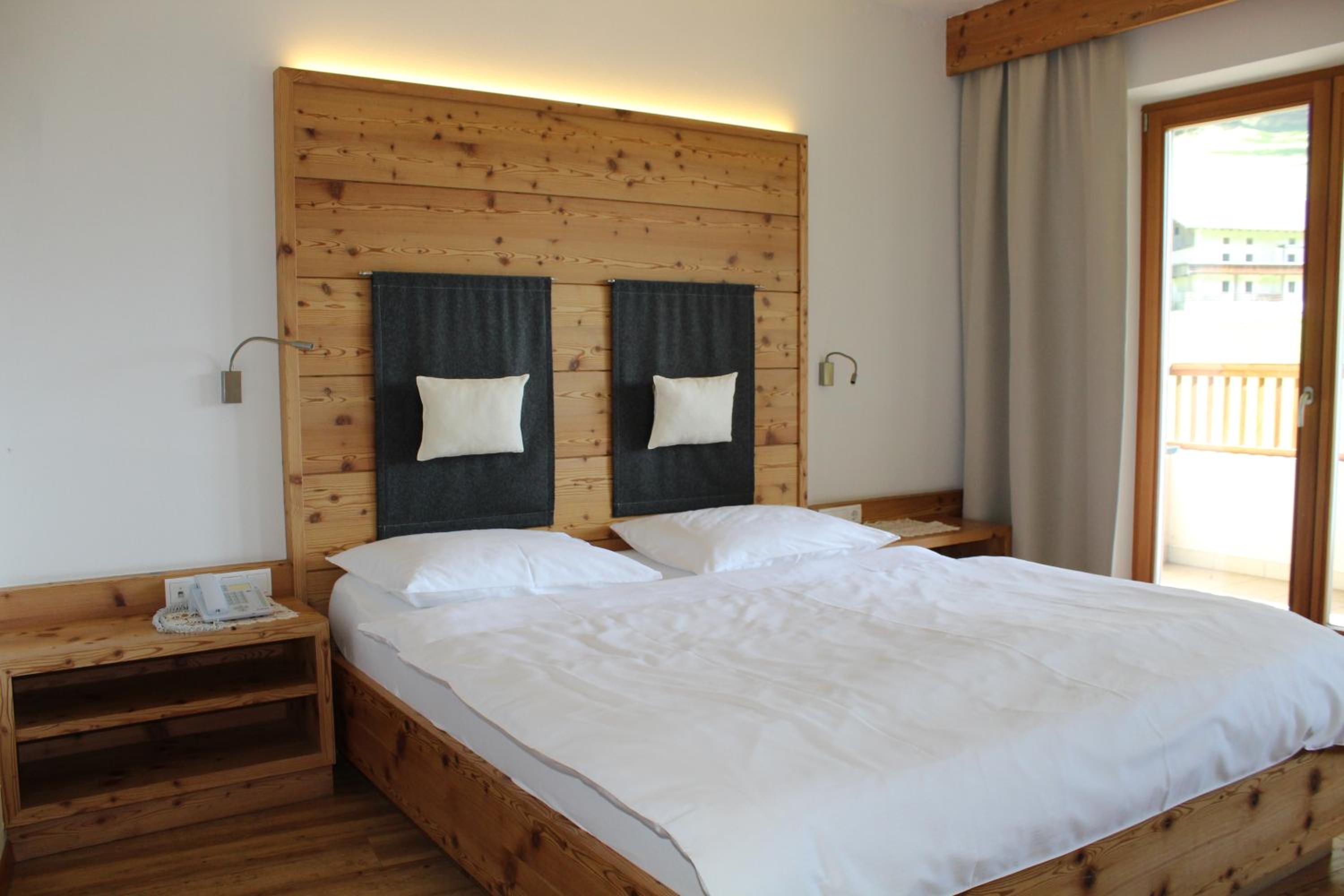 Superior Double Room with Balcony photo 1
