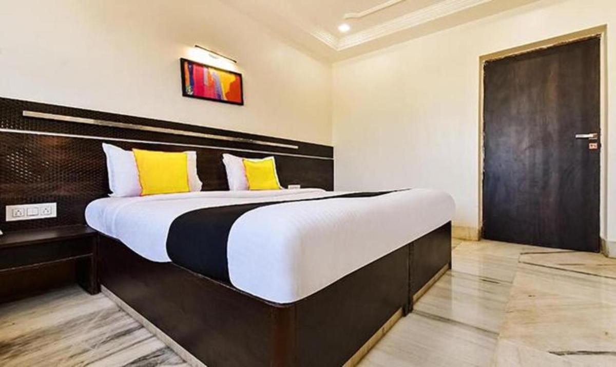 Deluxe Room - Photo 2