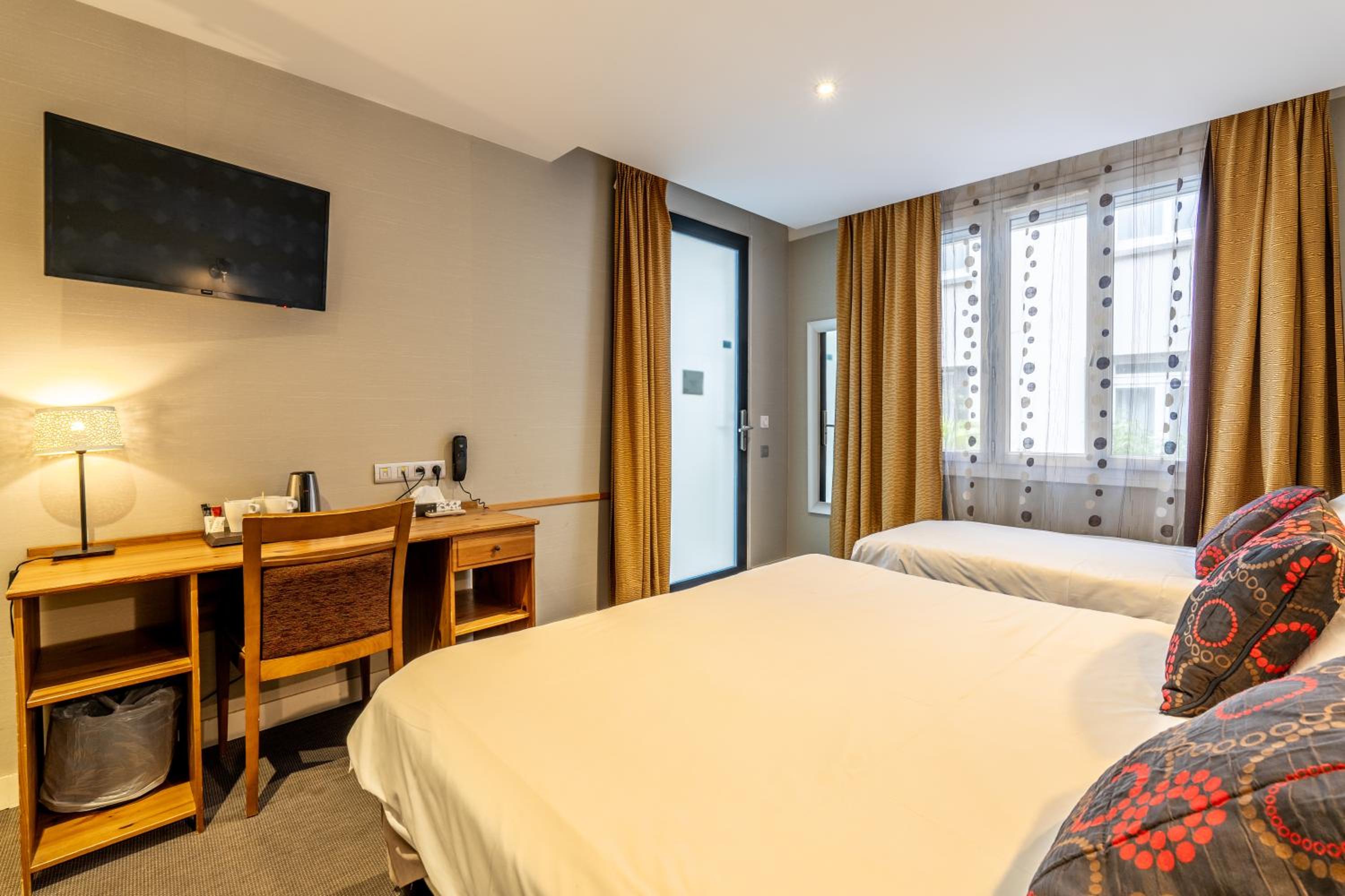 Triple Room - Photo 5
