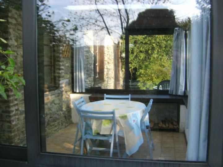 One-Bedroom House photo 3