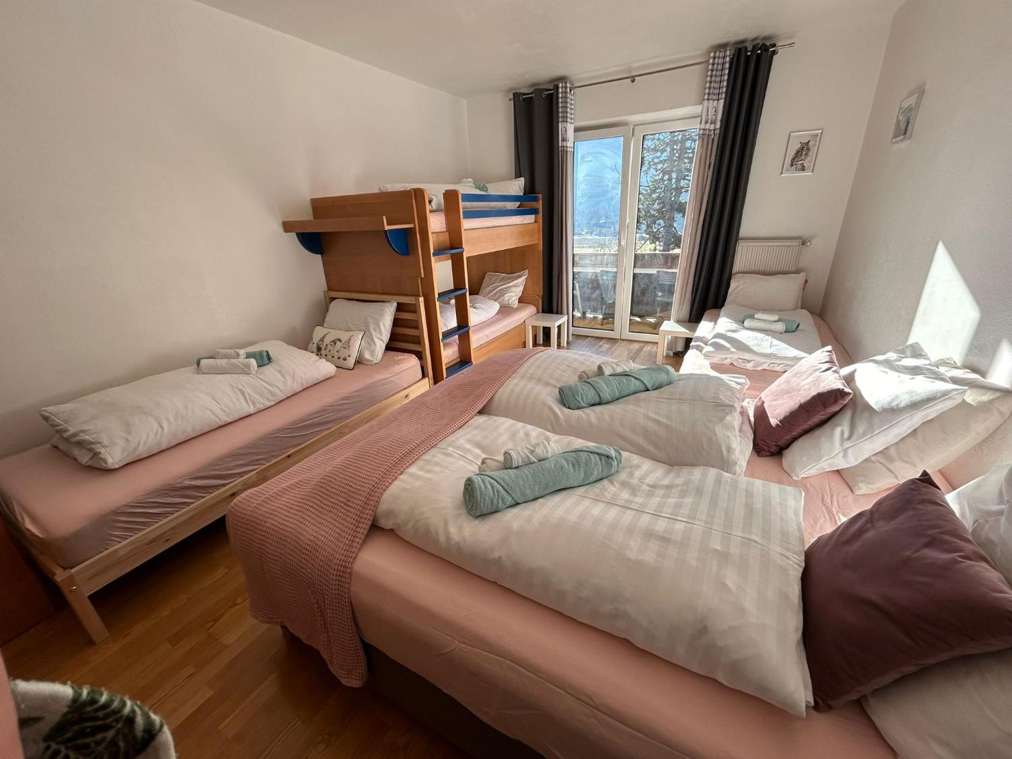 One-Bedroom Apartment - Photo 1
