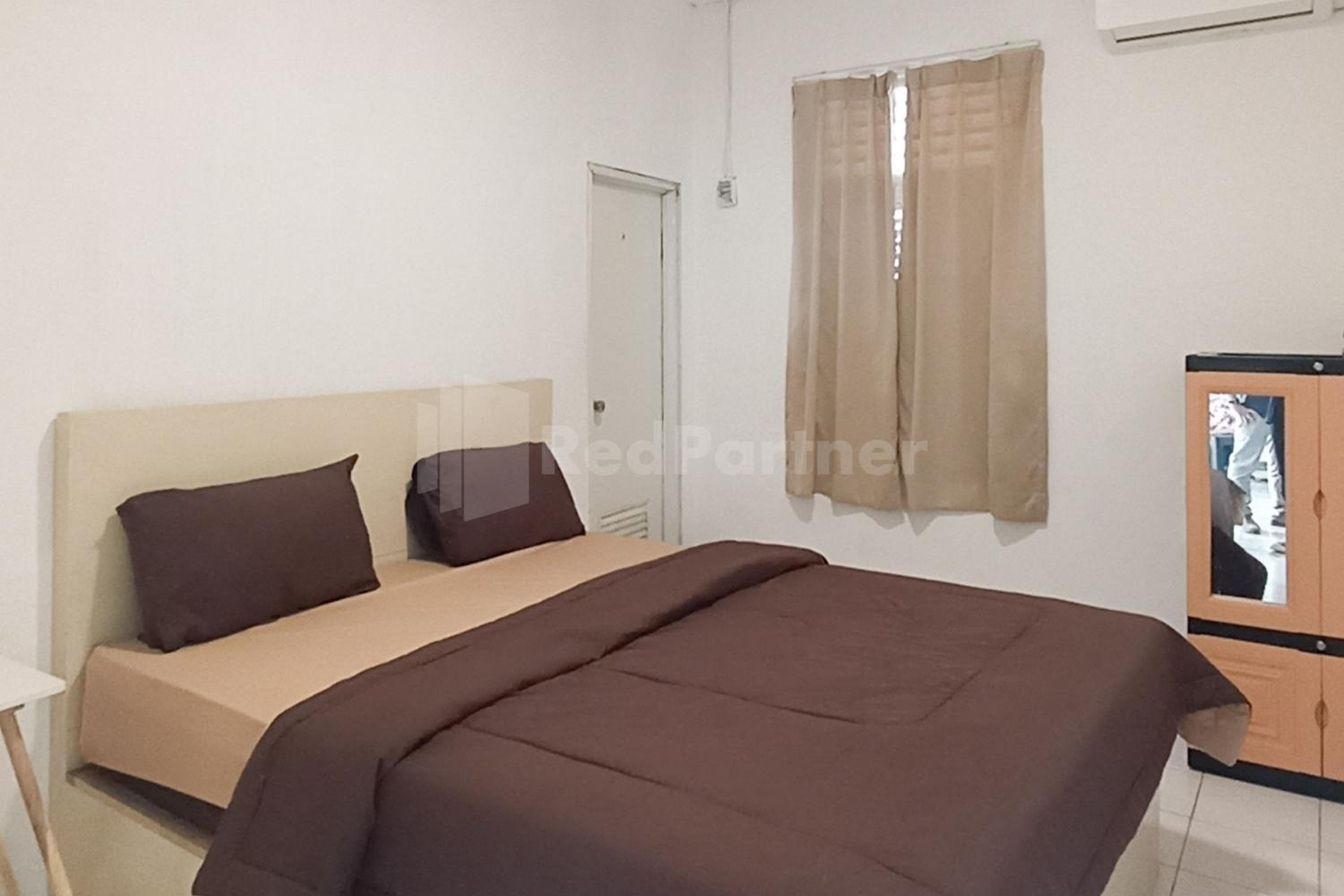 Standard Double Room photo 3