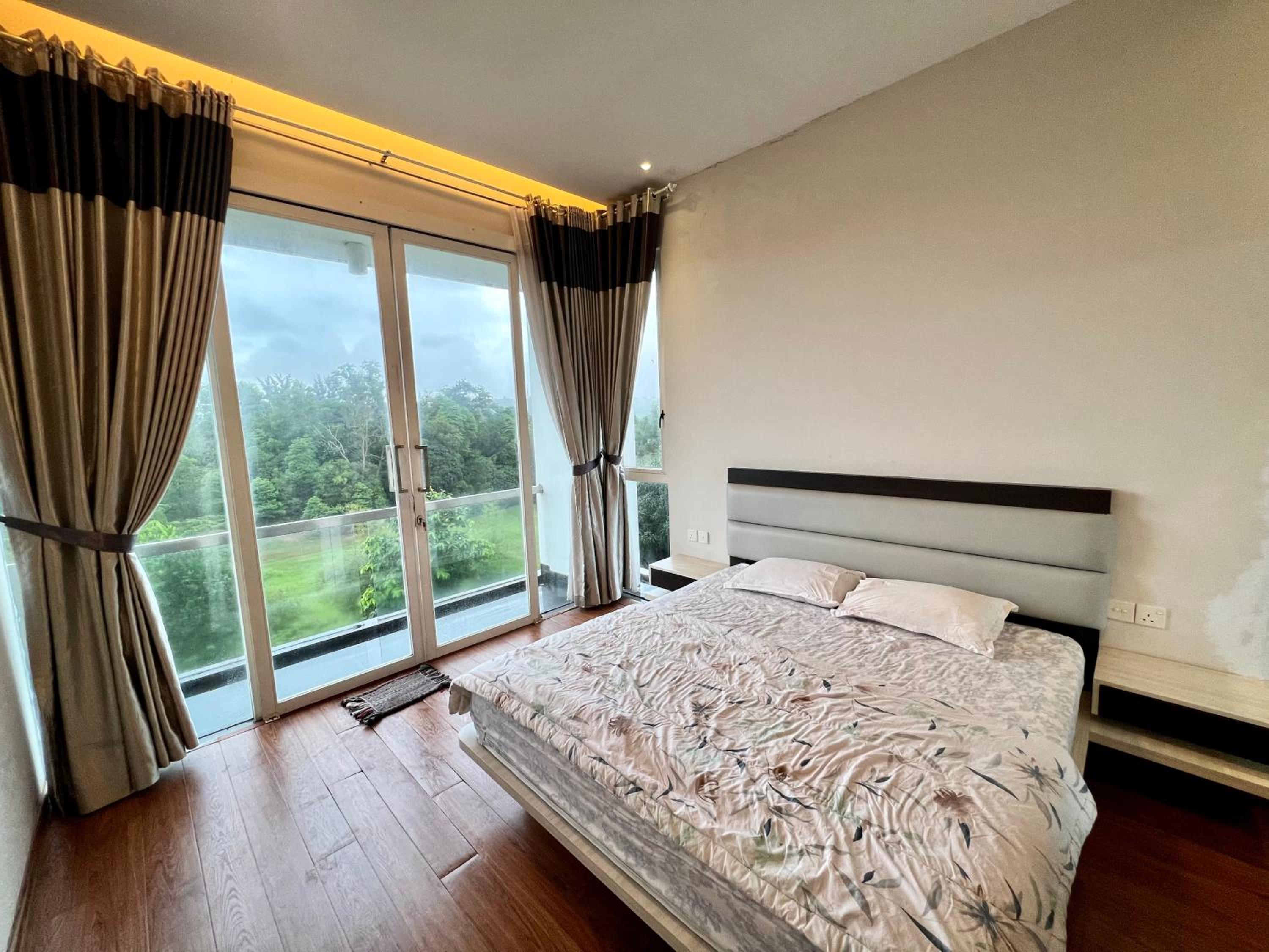 Villa photo 3