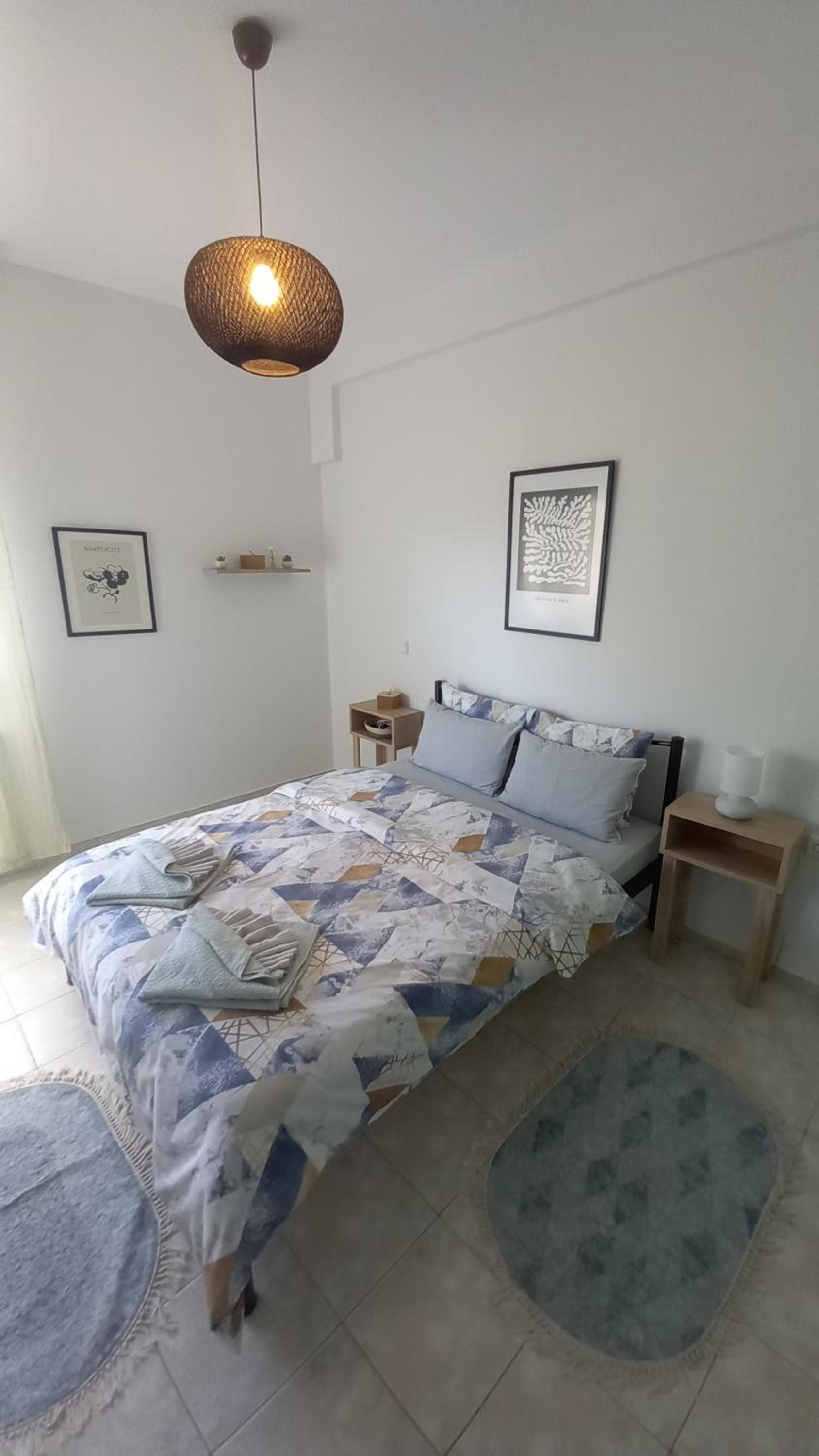 One-Bedroom Apartment - Photo 16