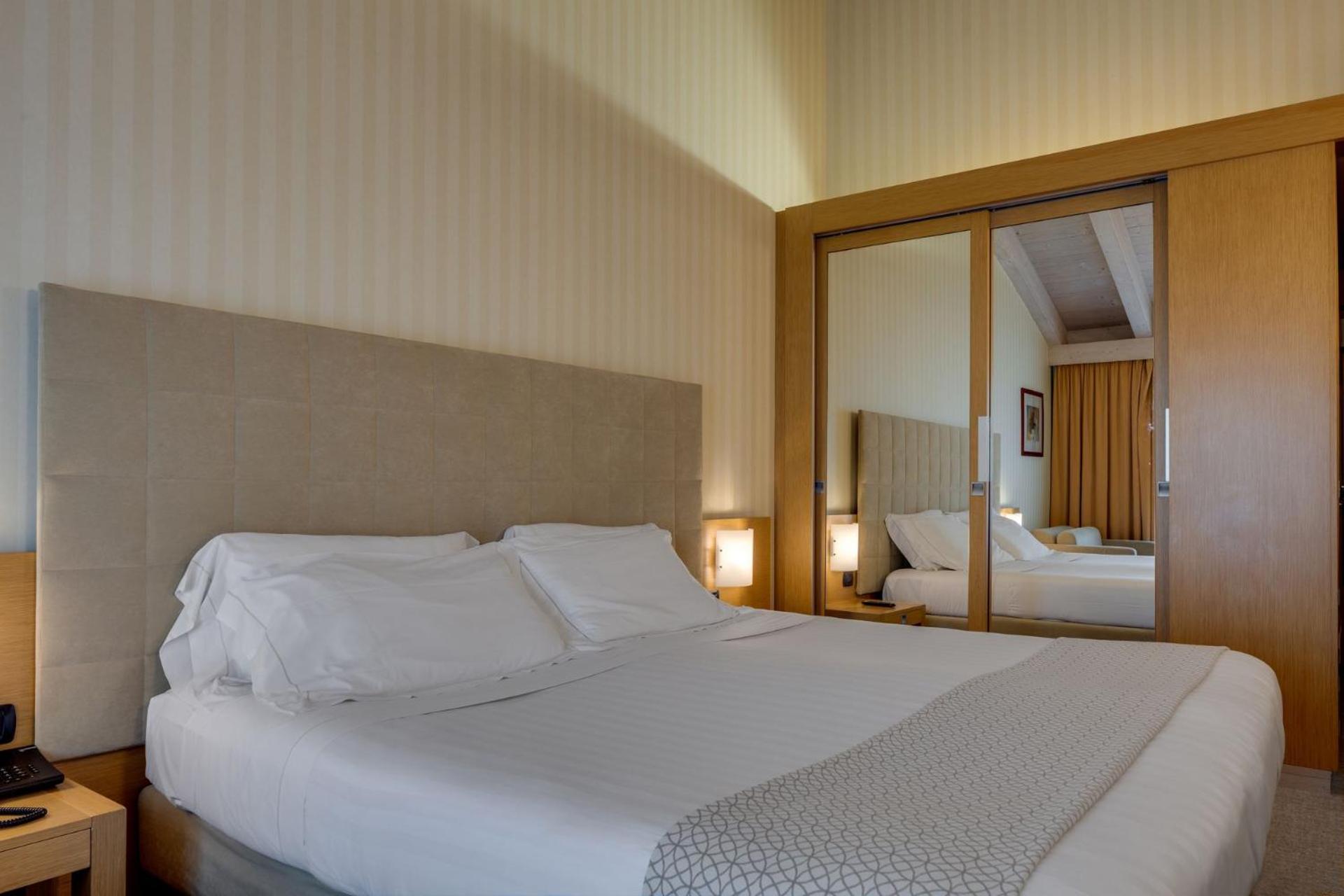 Comfort Double or Twin Room with Balcony photo 3