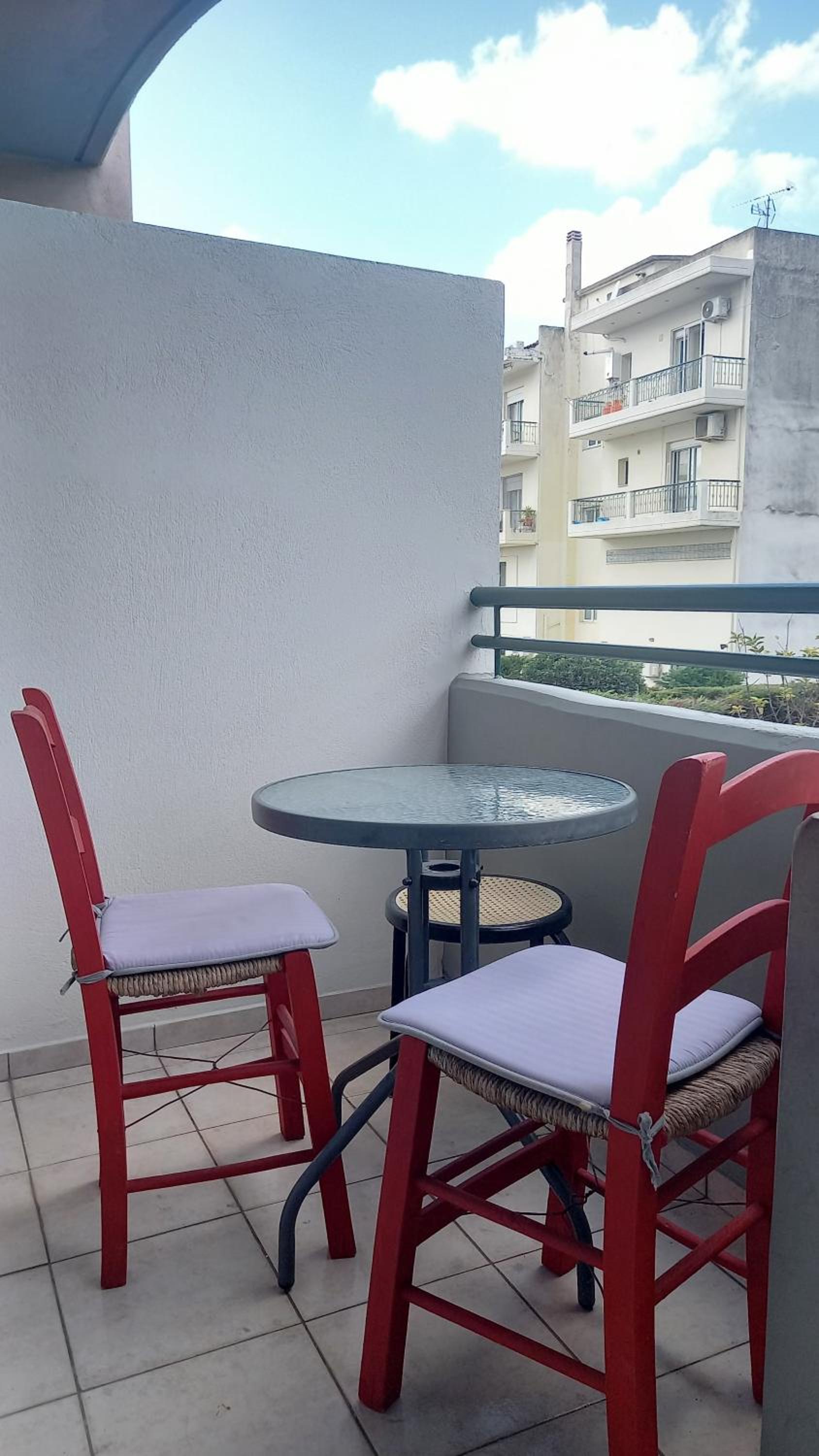 One-Bedroom Apartment - Photo 19