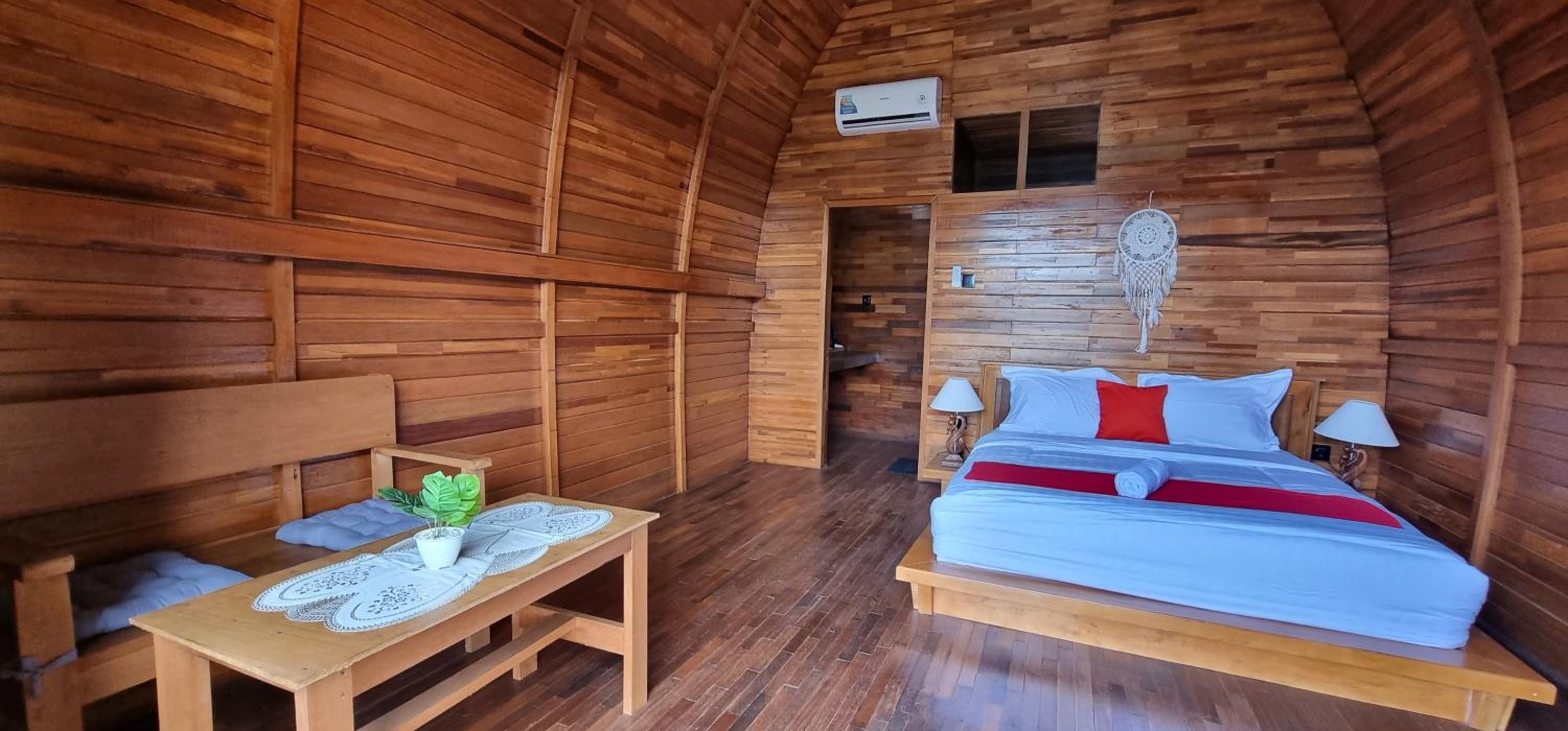 Standard Double Room - Photo 13