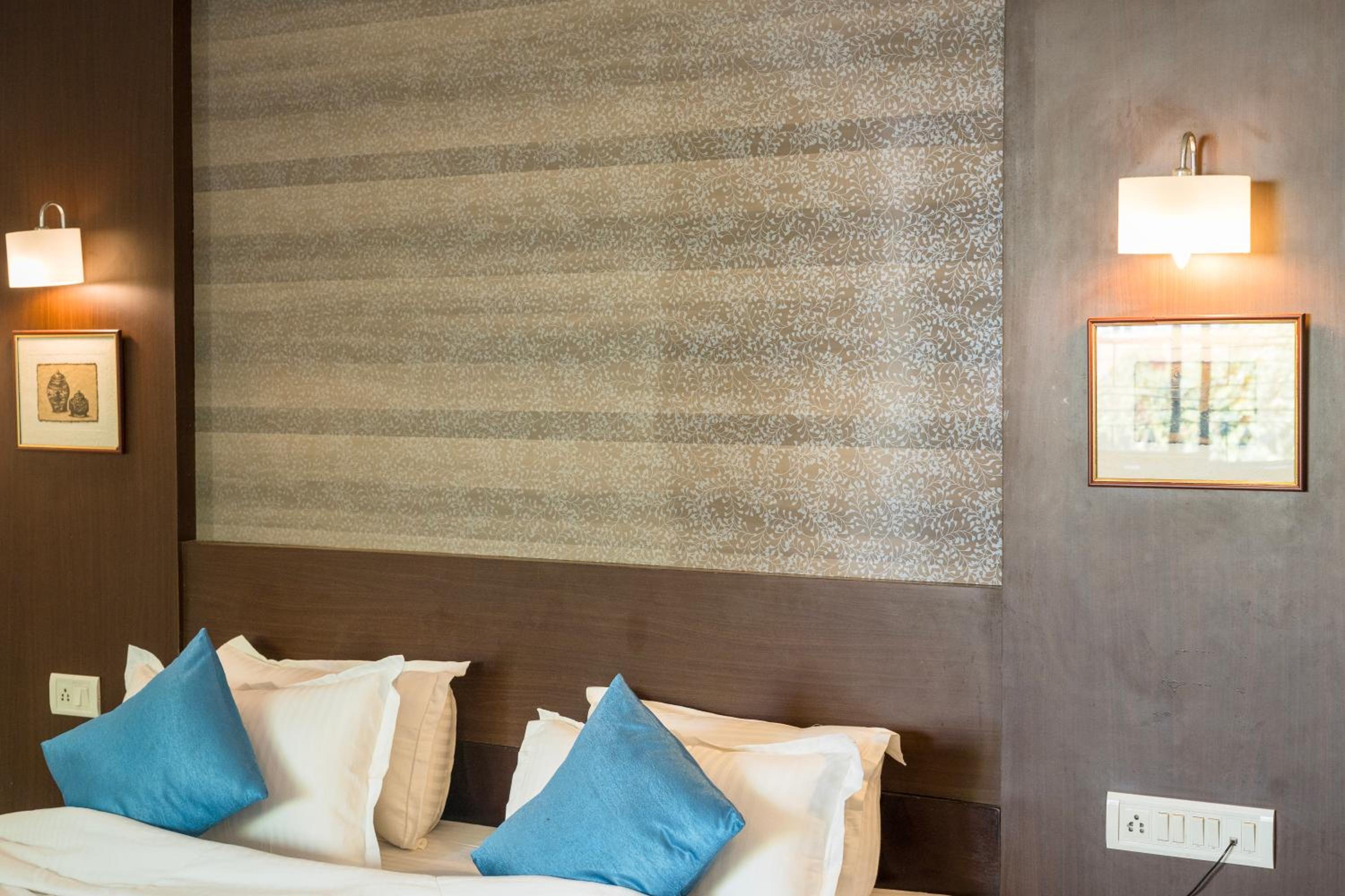 Executive Suite photo 2