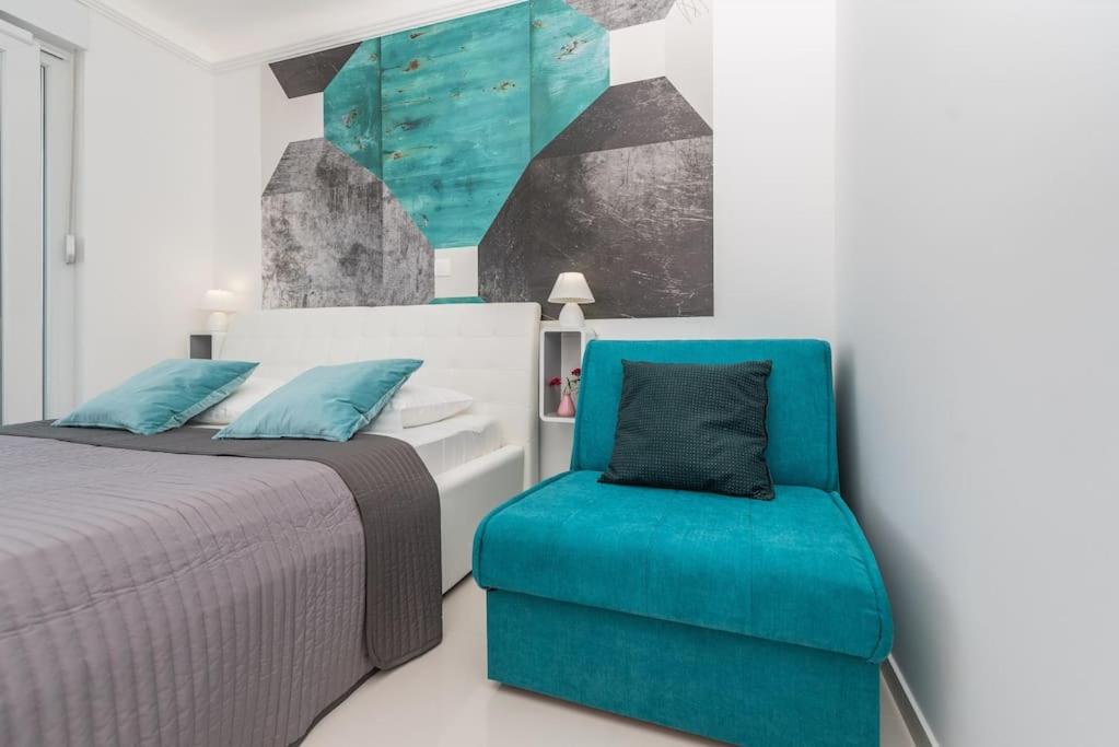 Apartment with Sea View