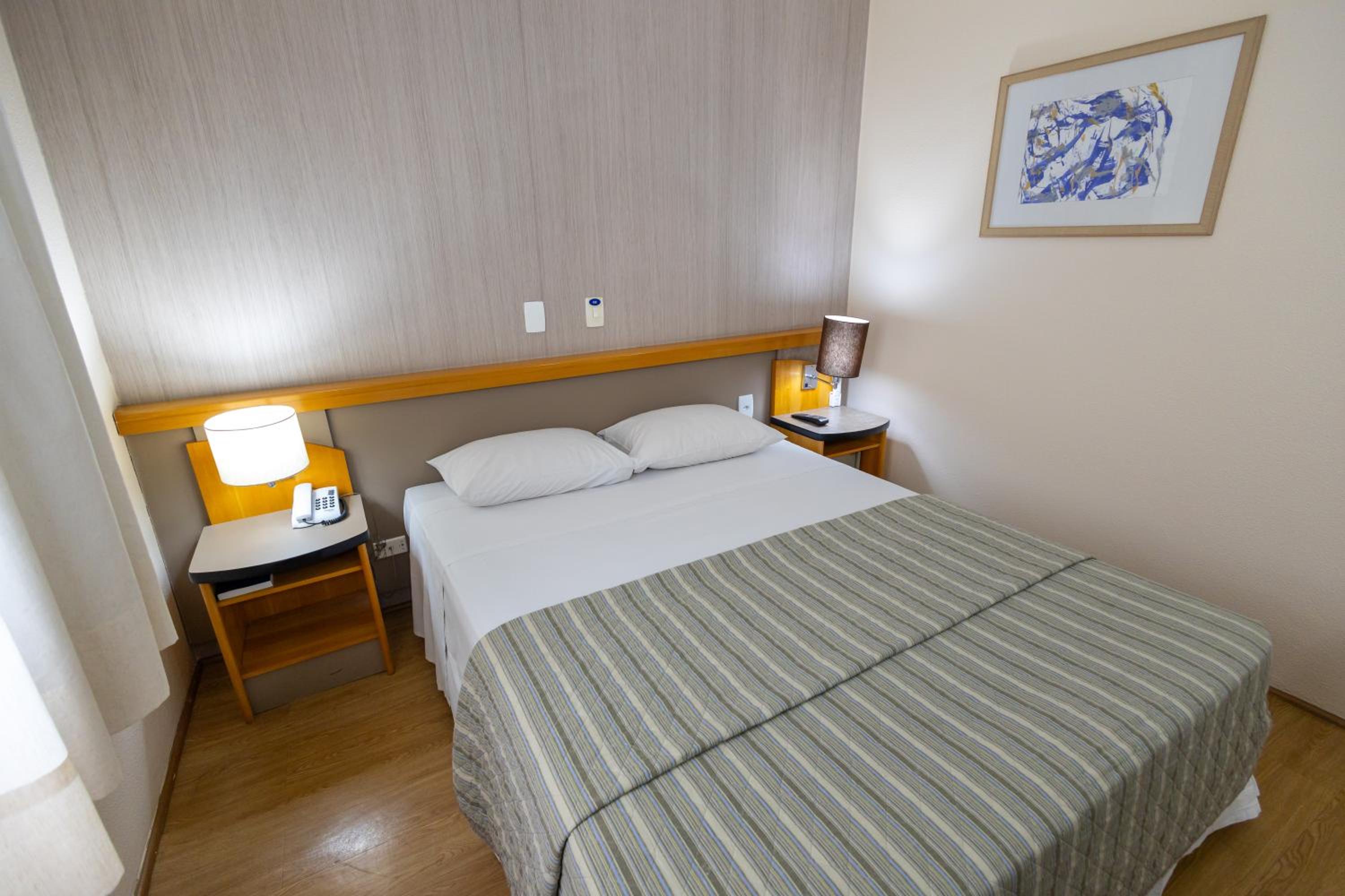 Standard Double Room - Photo 3