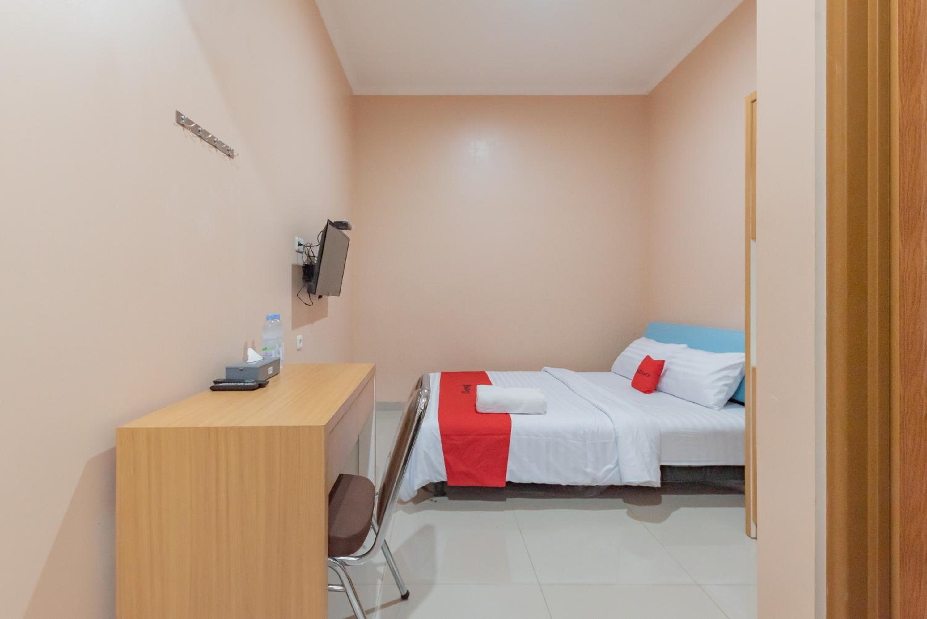 Standard Double Room photo 3