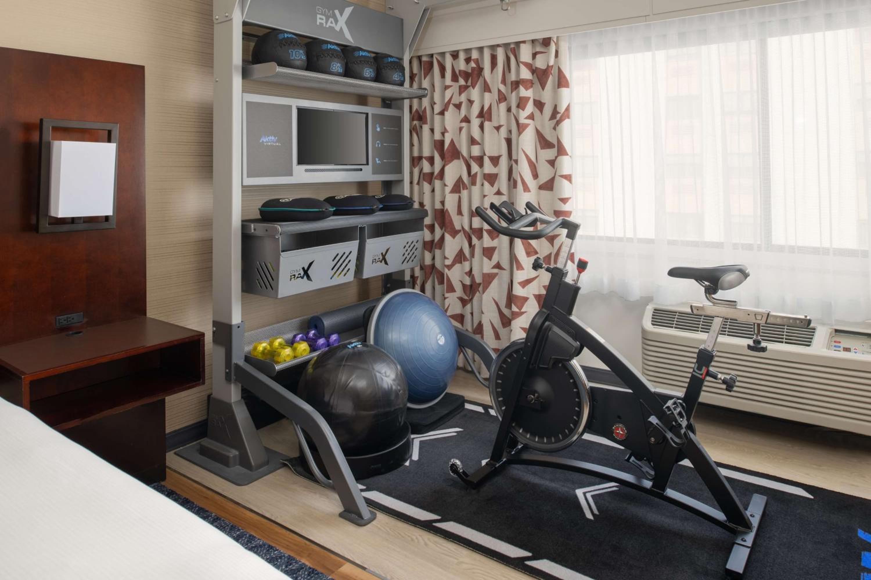 King Fitness Room - Photo 5