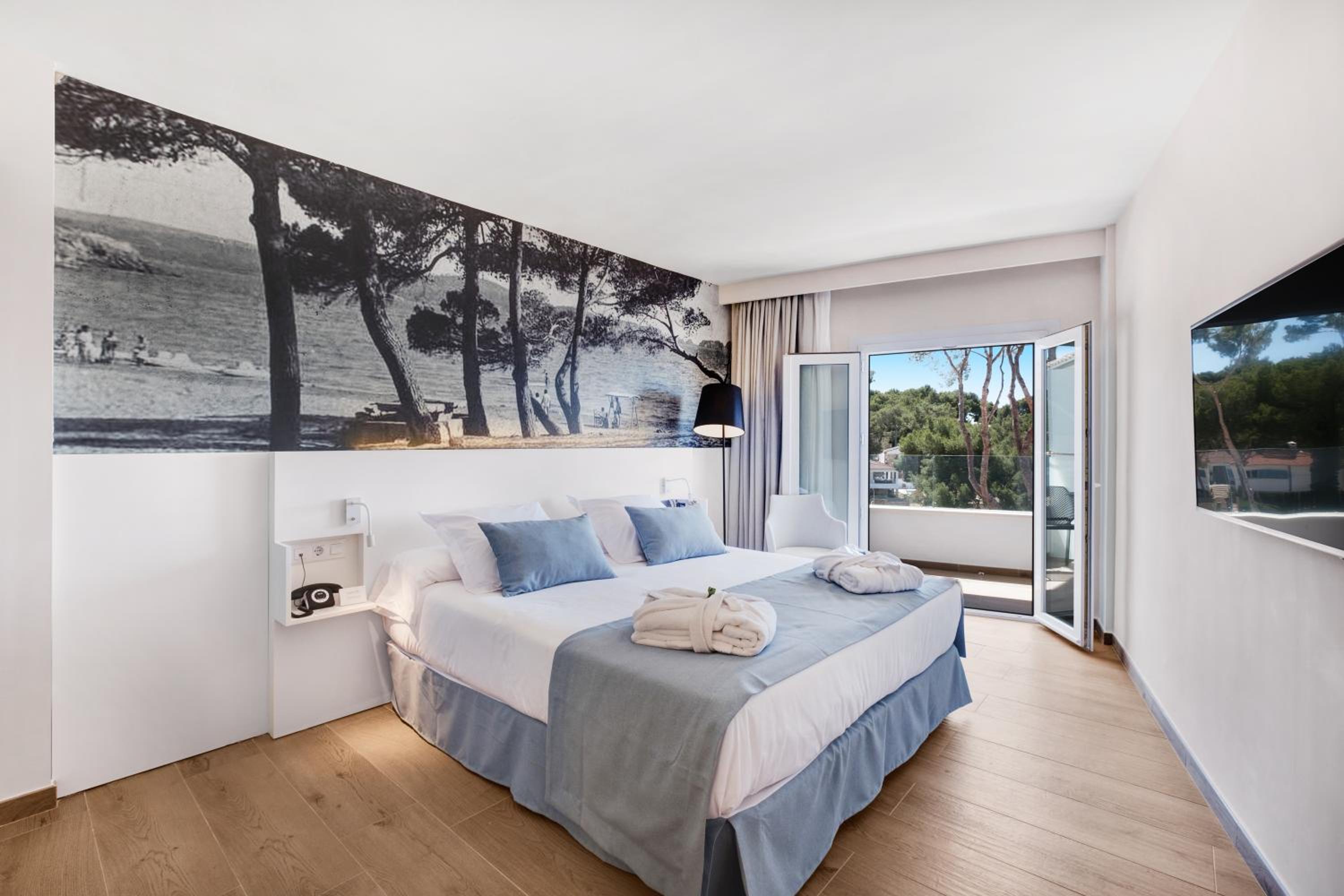 Habitación Doble de Nivel Oro con Vista al Mar - Solo para Adultos (+16)