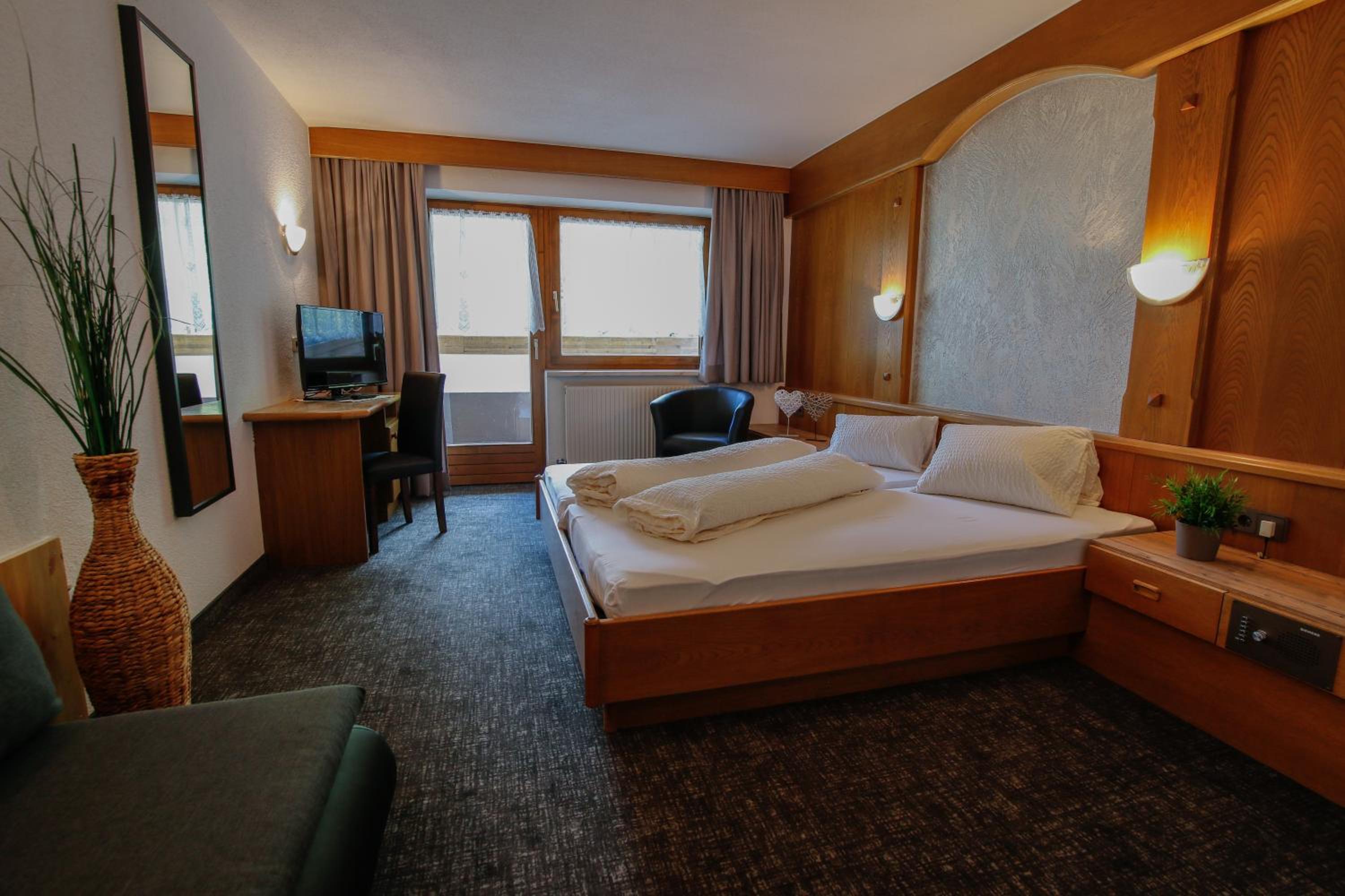 Double Room with Balcony photo 1