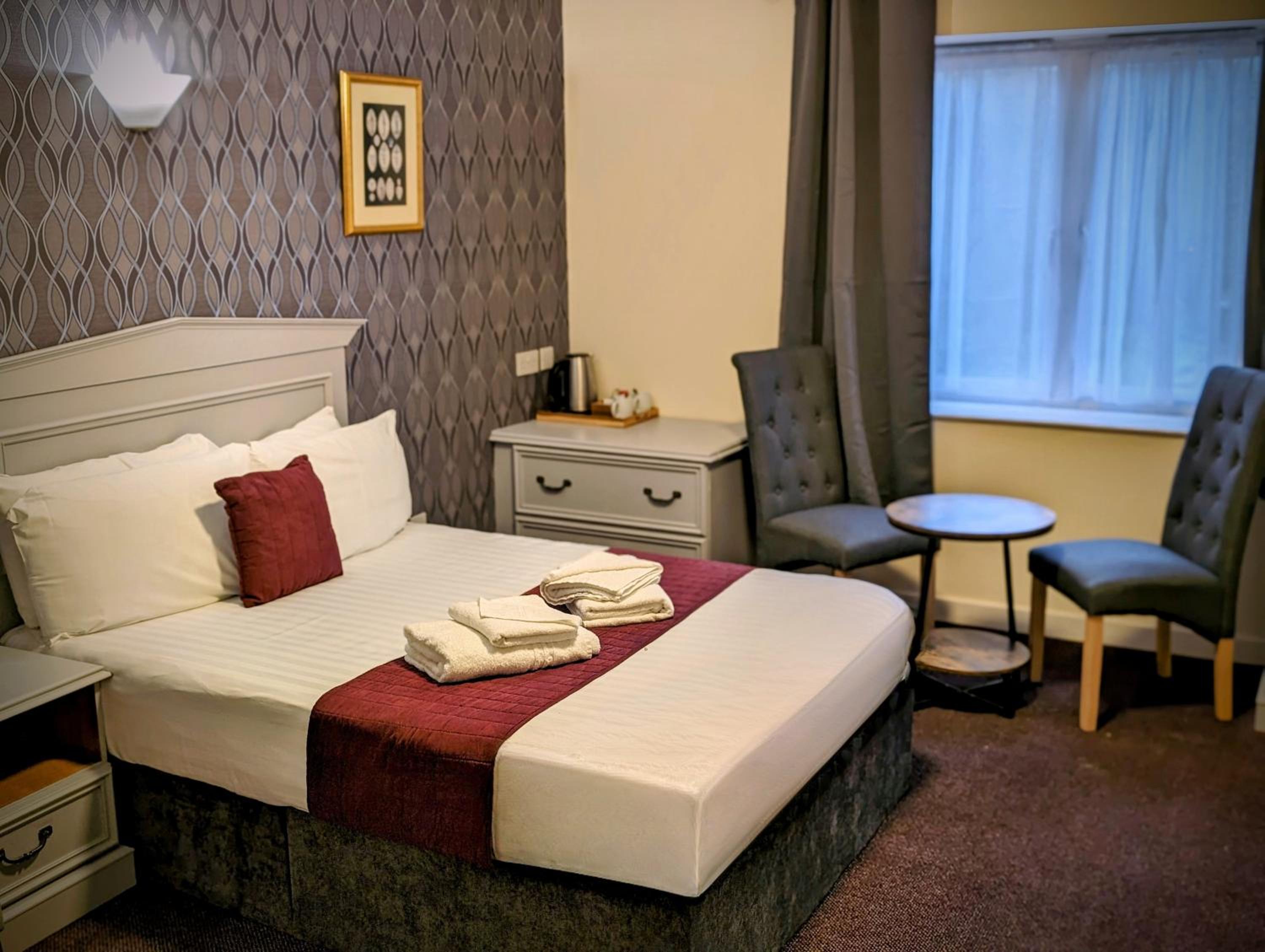 Double Room - Photo 3