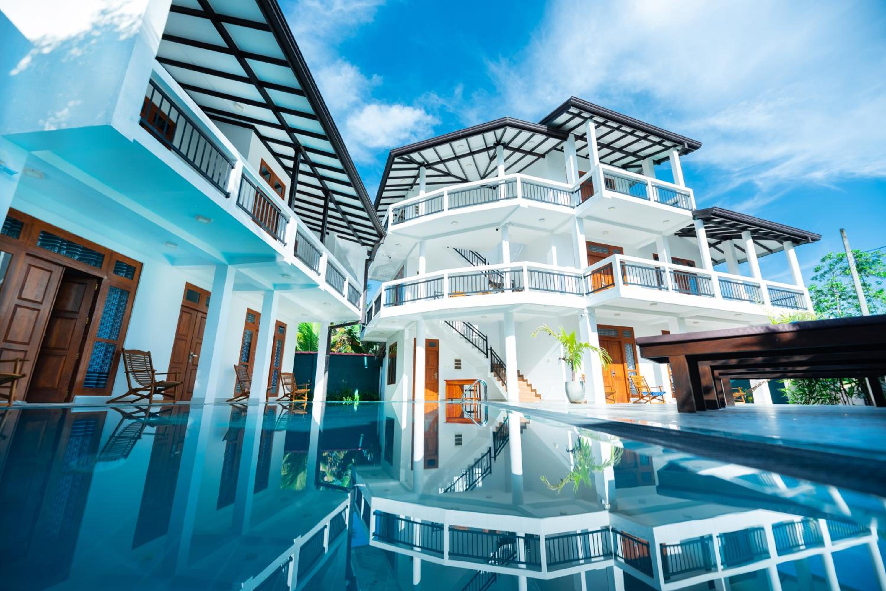 Double Room with Pool View