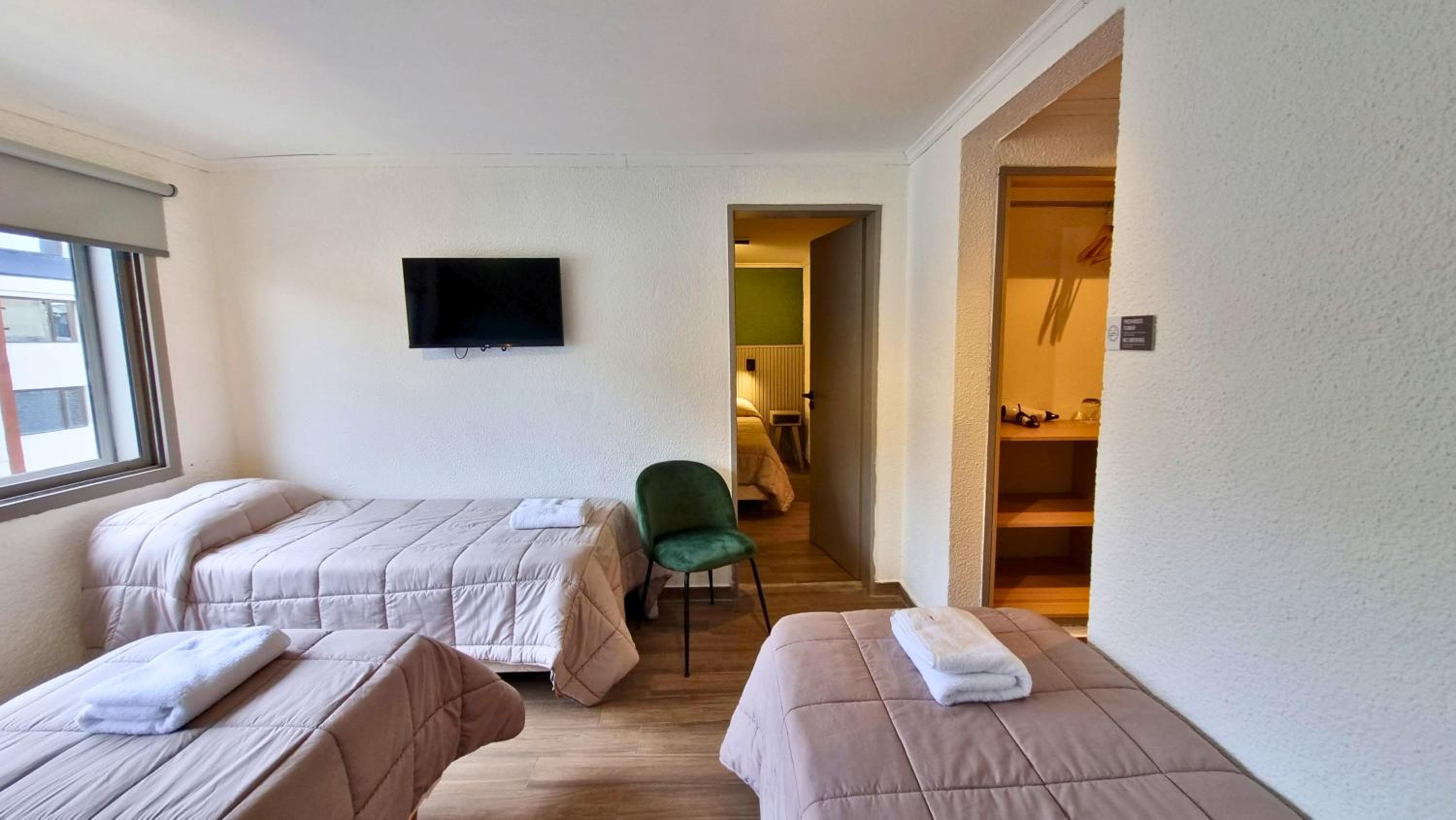 Quadruple Room photo 3