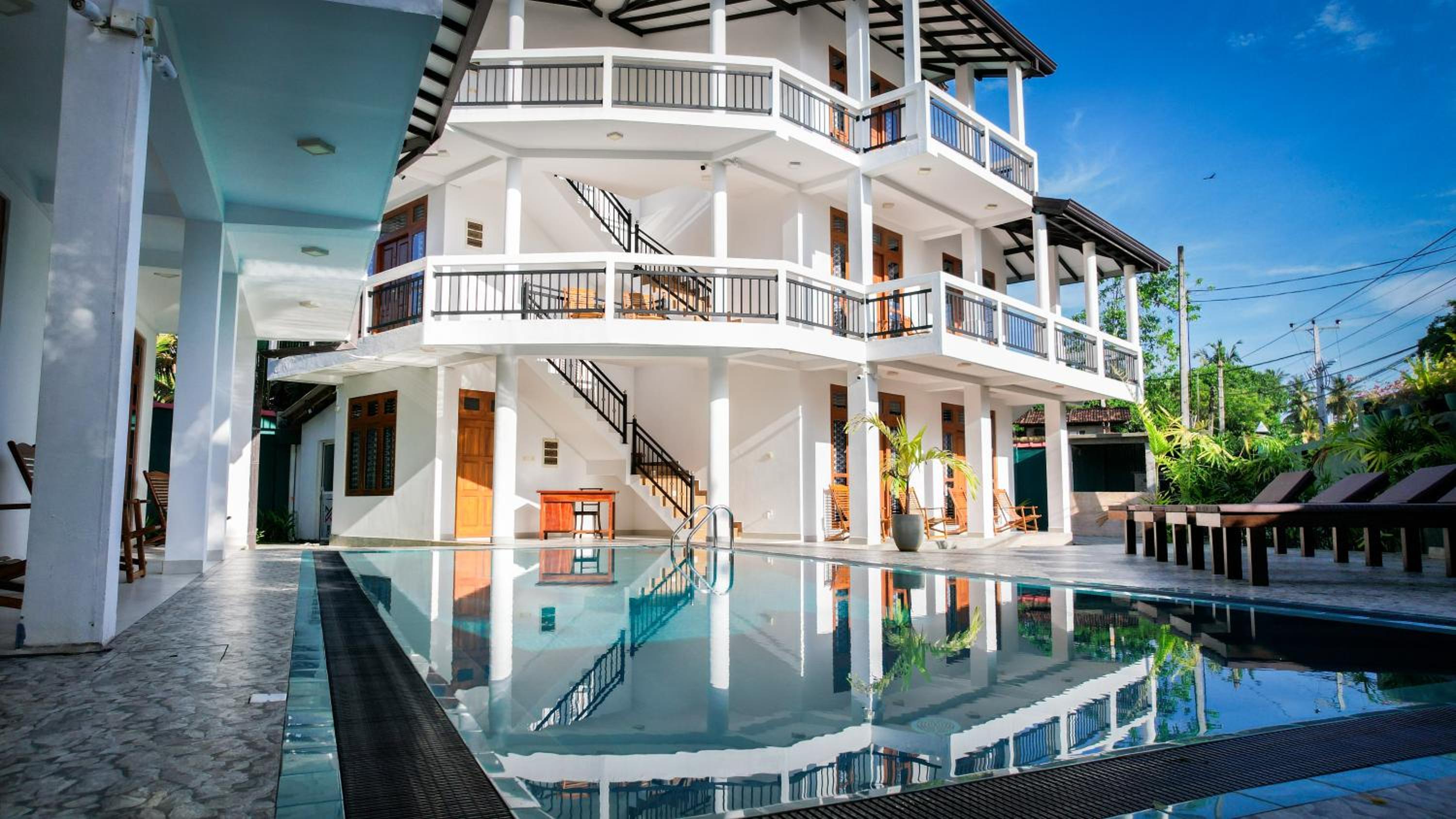 Twin Room with Balcony photo 2