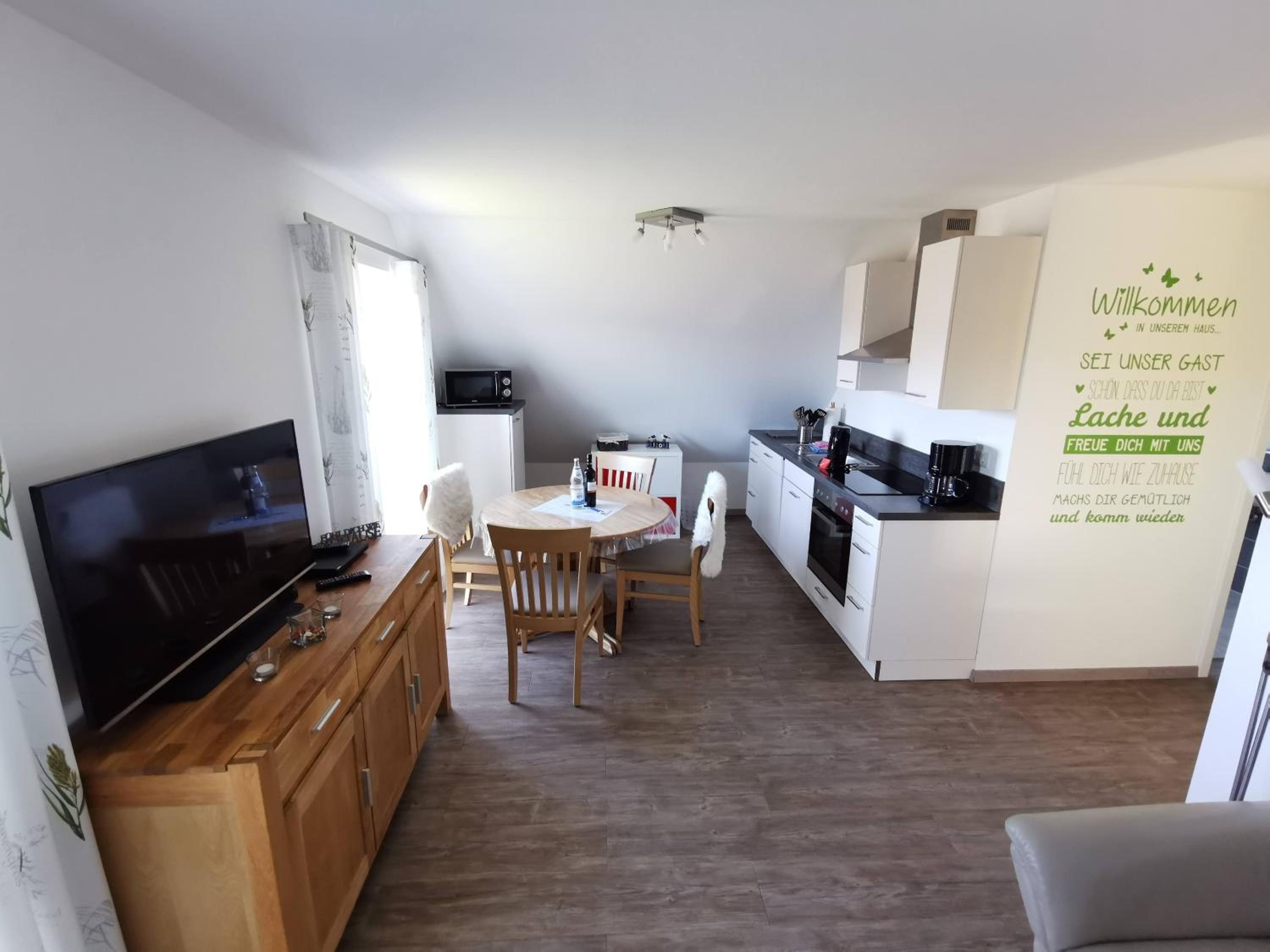 Apartment with Terrace photo 2