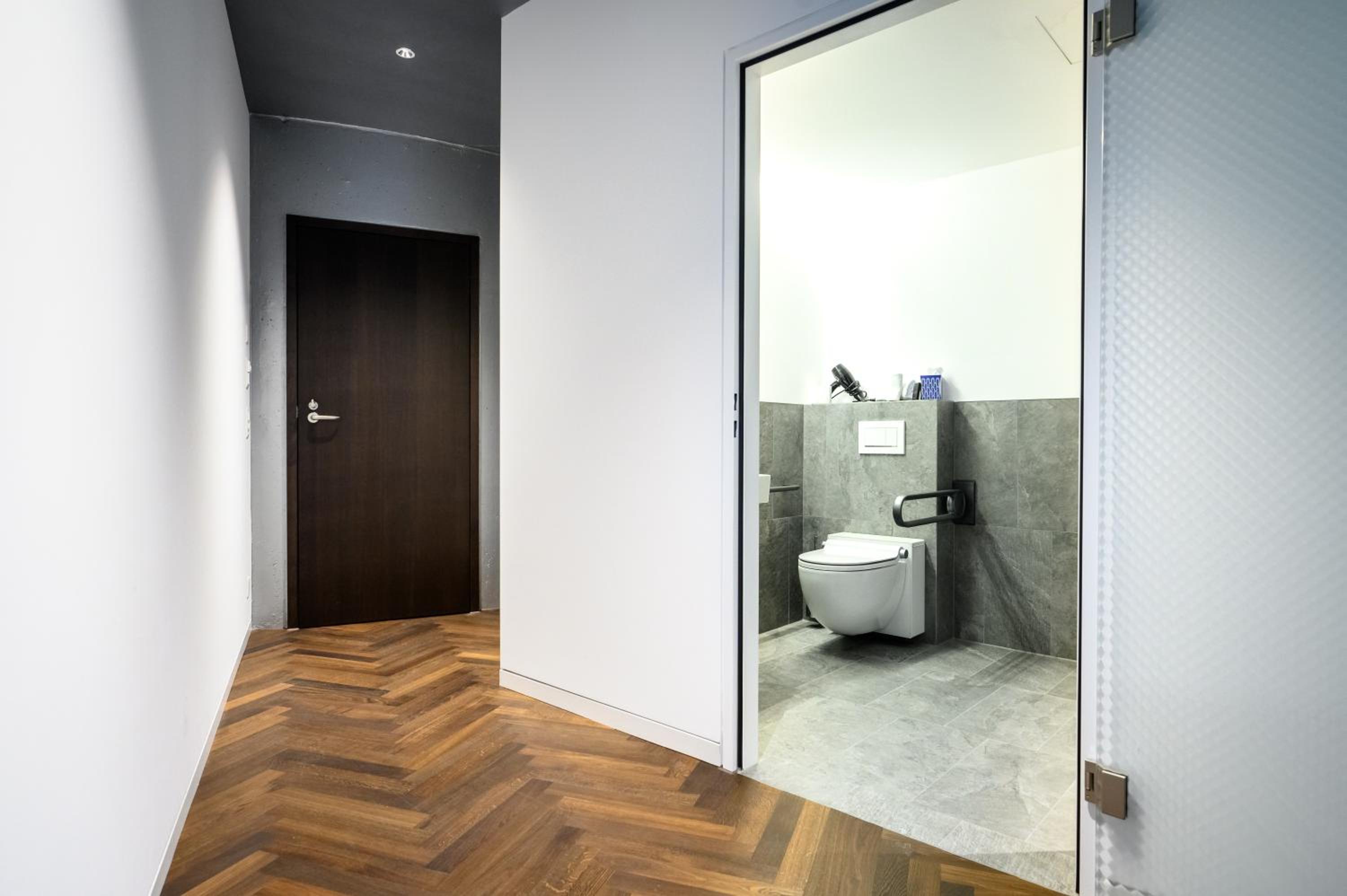 Double or Twin Room - Disability Access - Photo 3