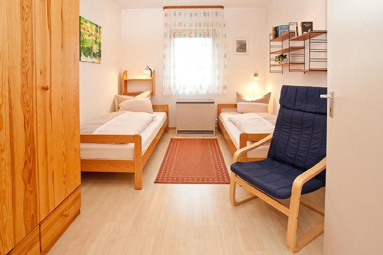 Three-Bedroom House photo 3