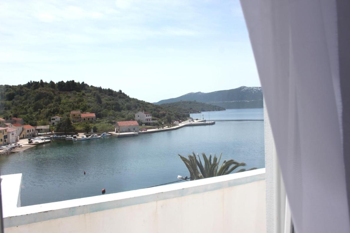 Apartment with Sea View photo 1