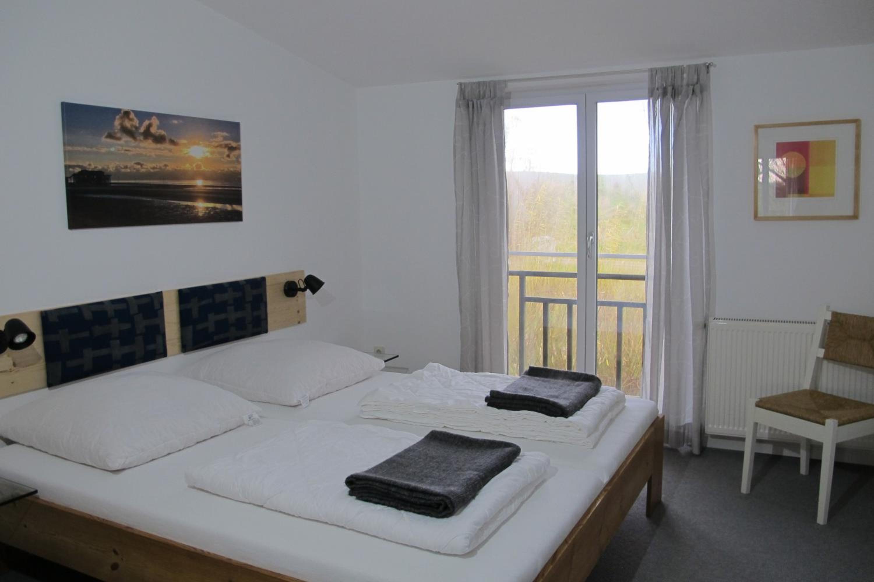 Apartment with Balcony photo 1