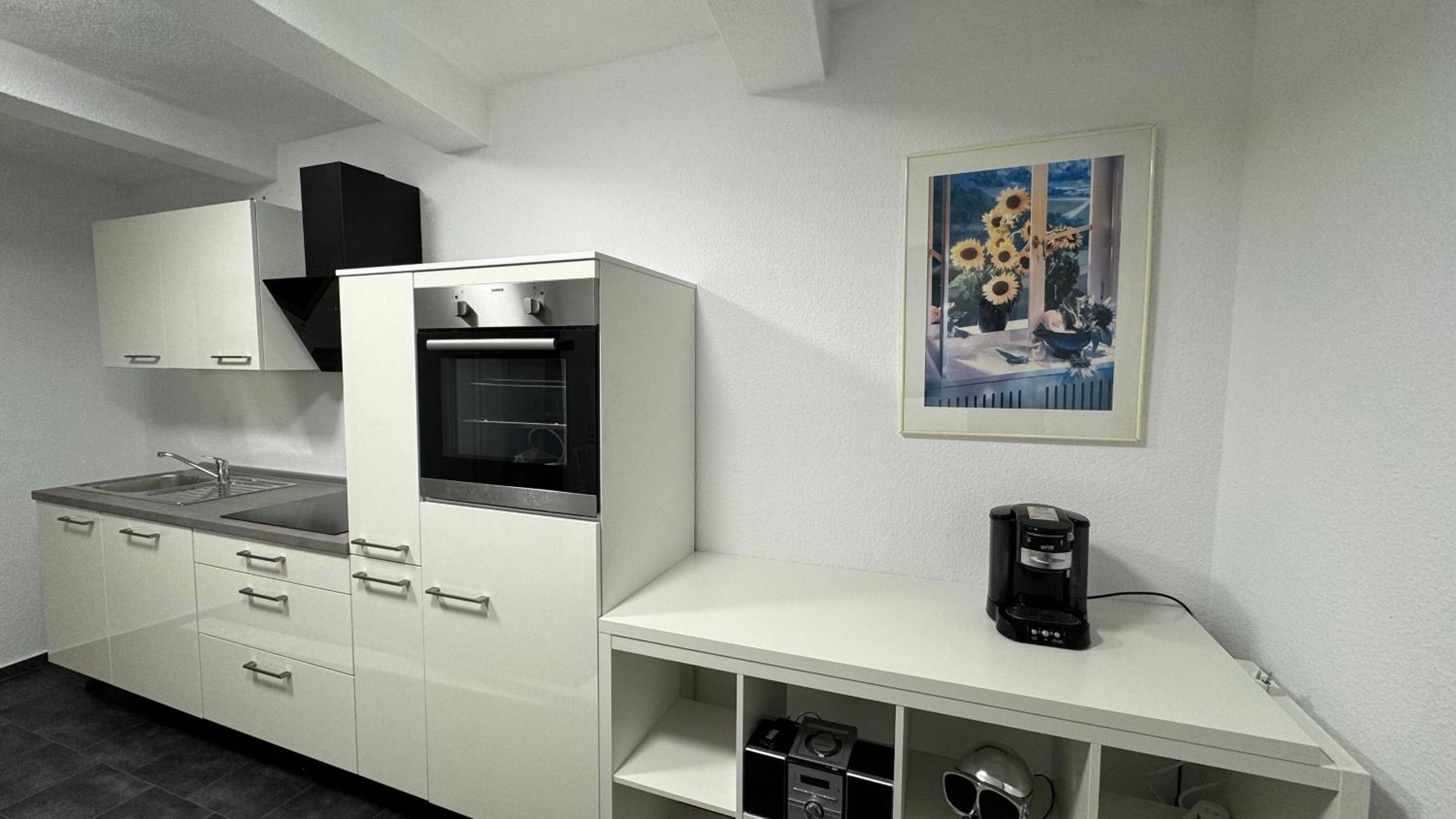 Three-Bedroom Apartment photo 2