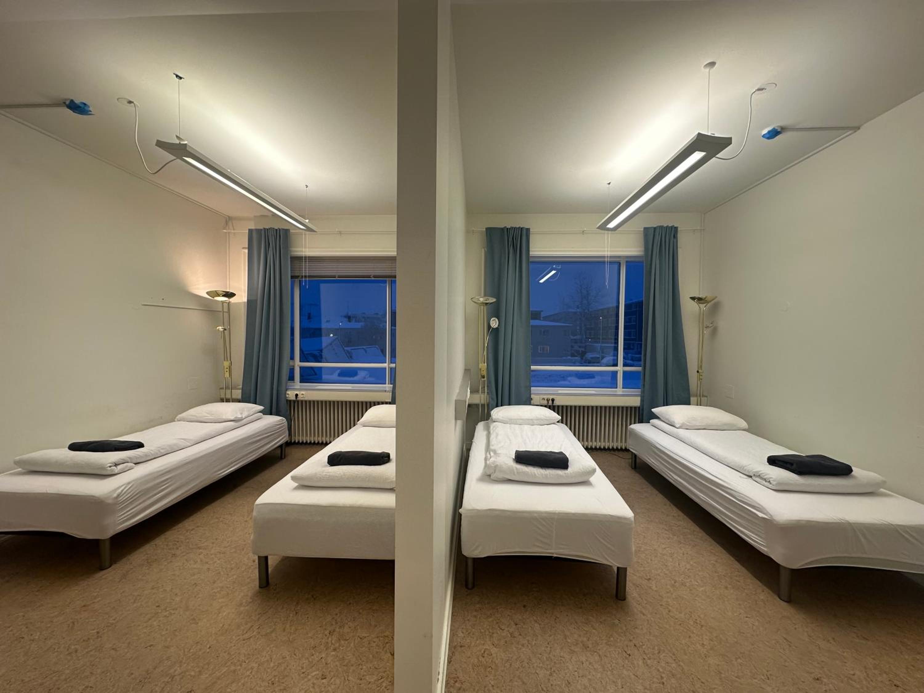 Economy Quadruple Room with Shared Bathroom photo 2
