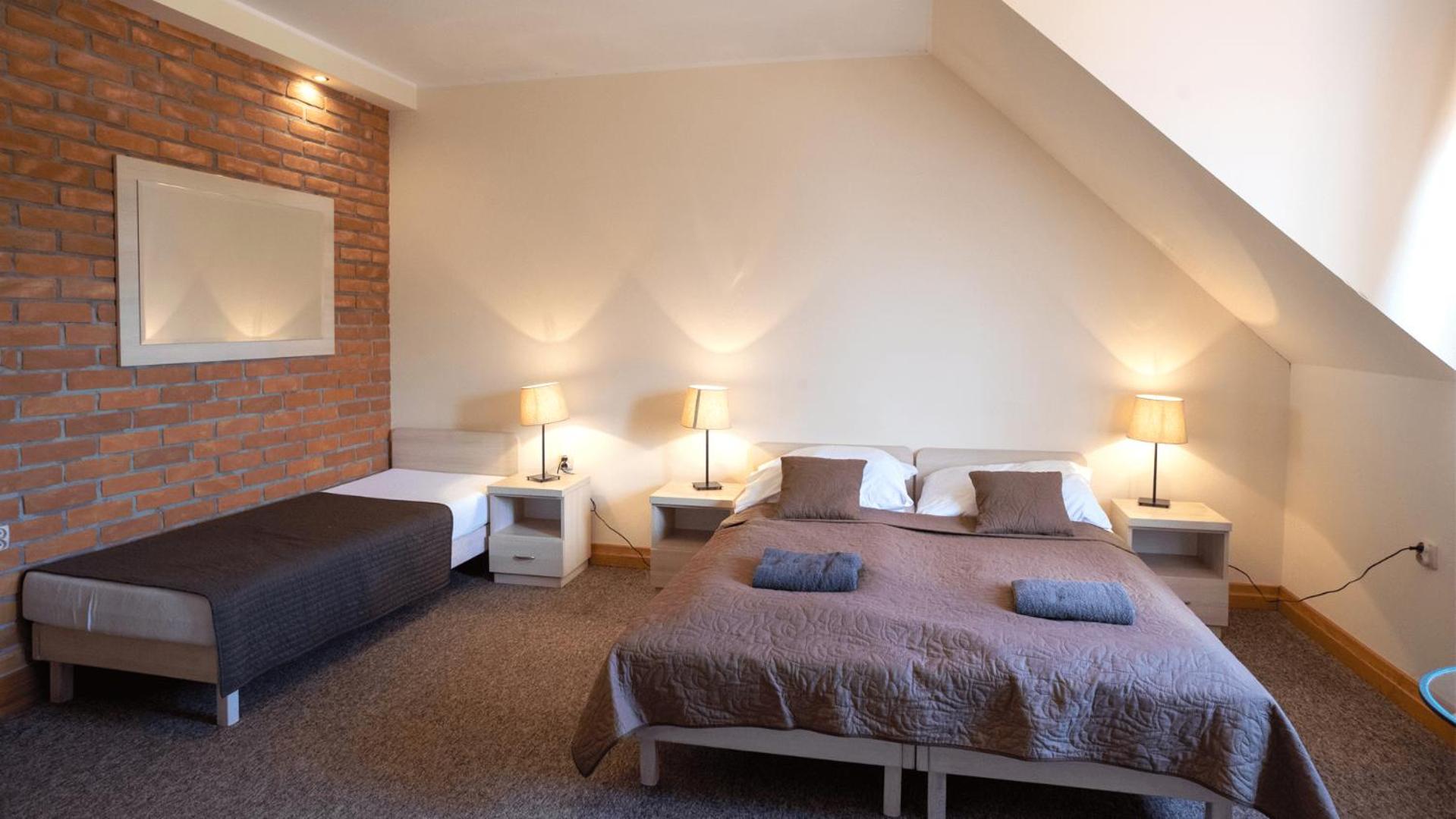 Standard Triple Room photo 2