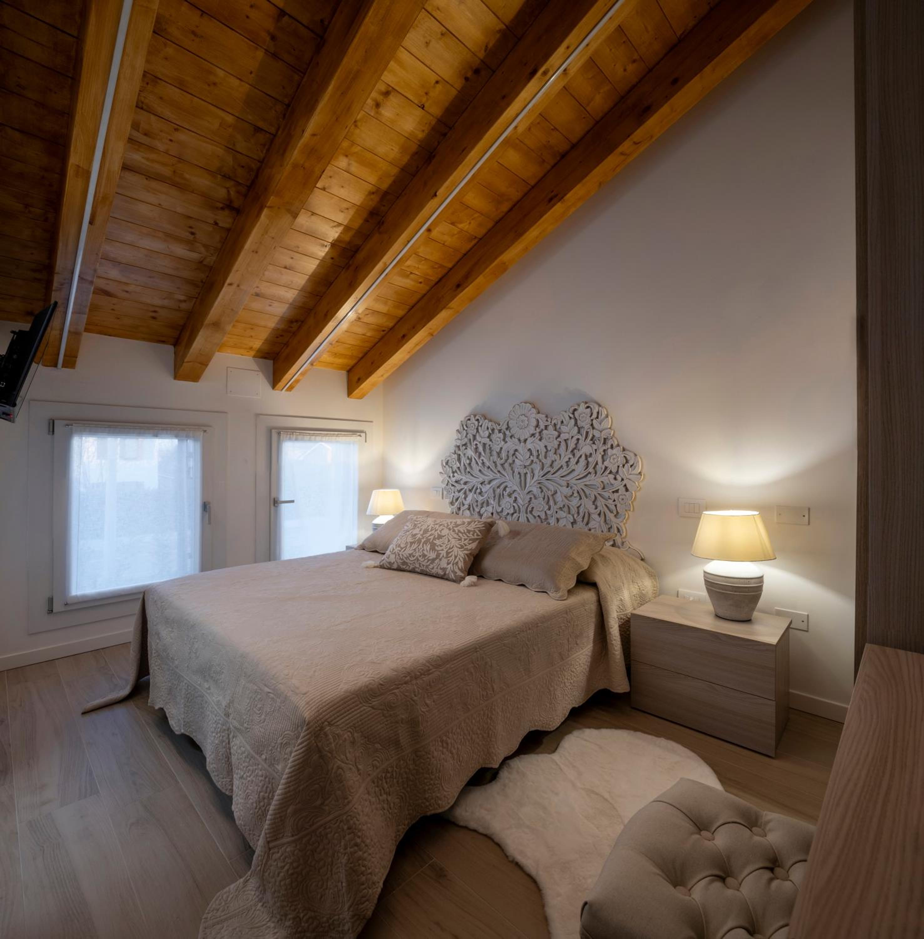 Small Double Room photo 1