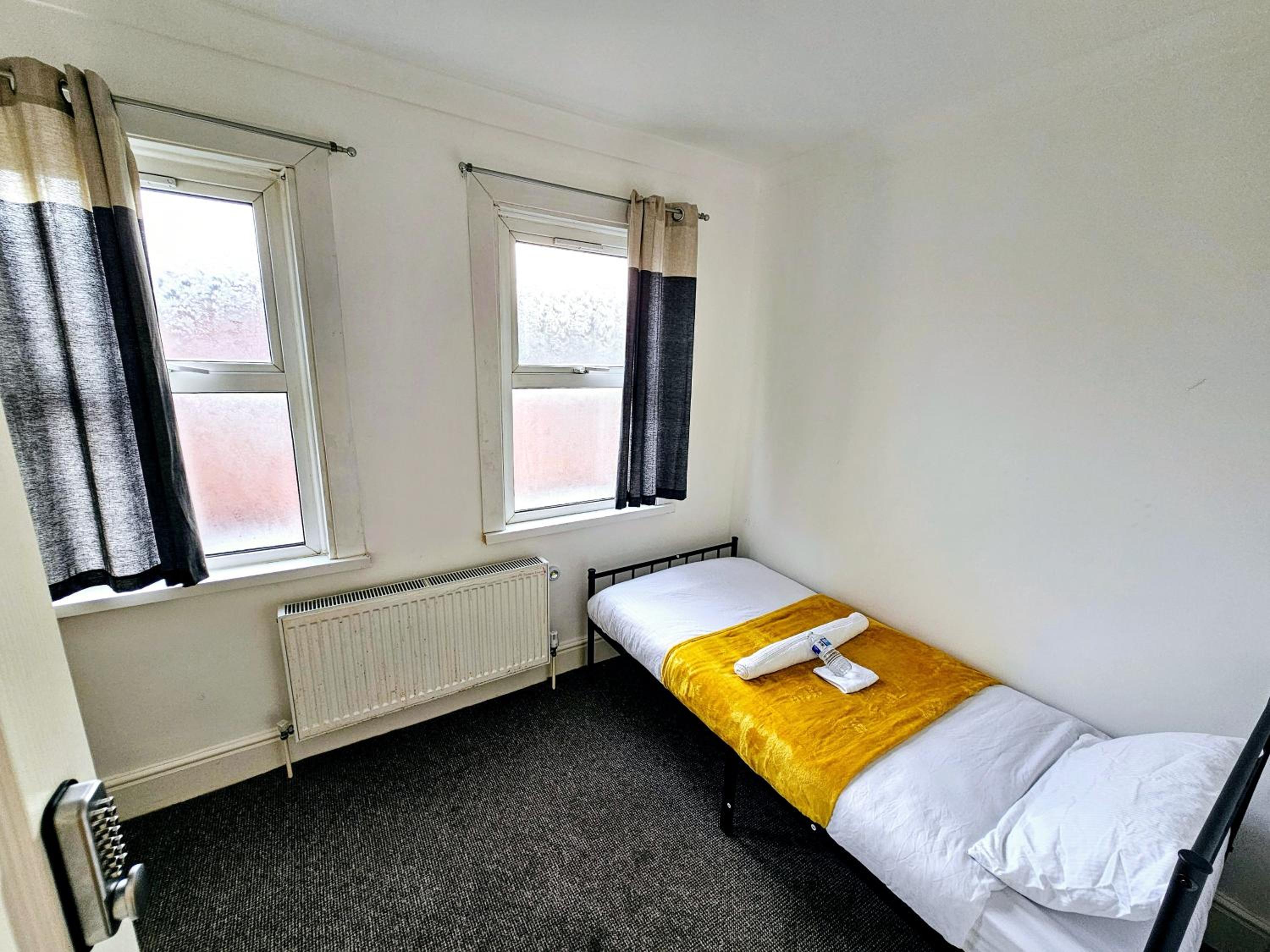 Single Room photo 3