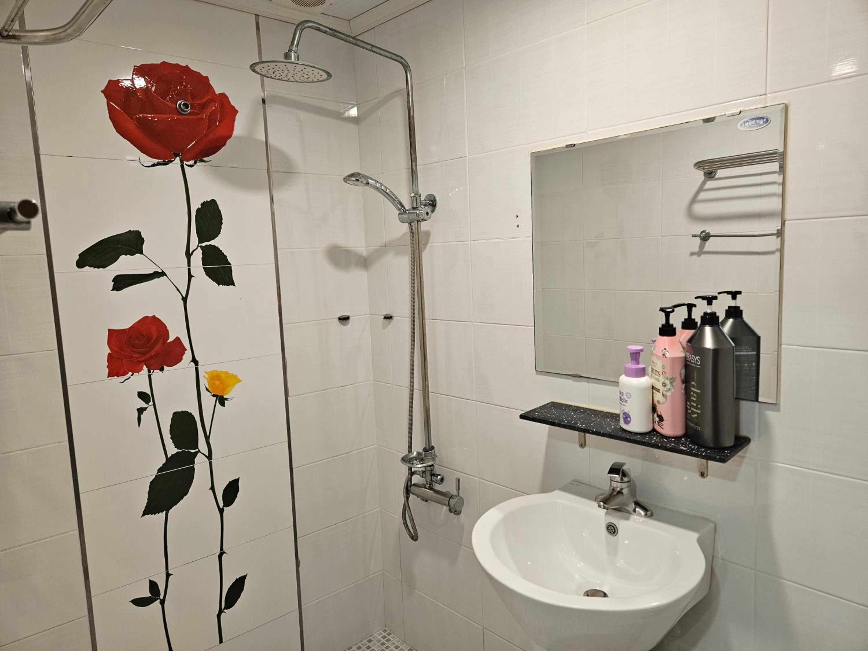 Superior Queen Room - Photo 4