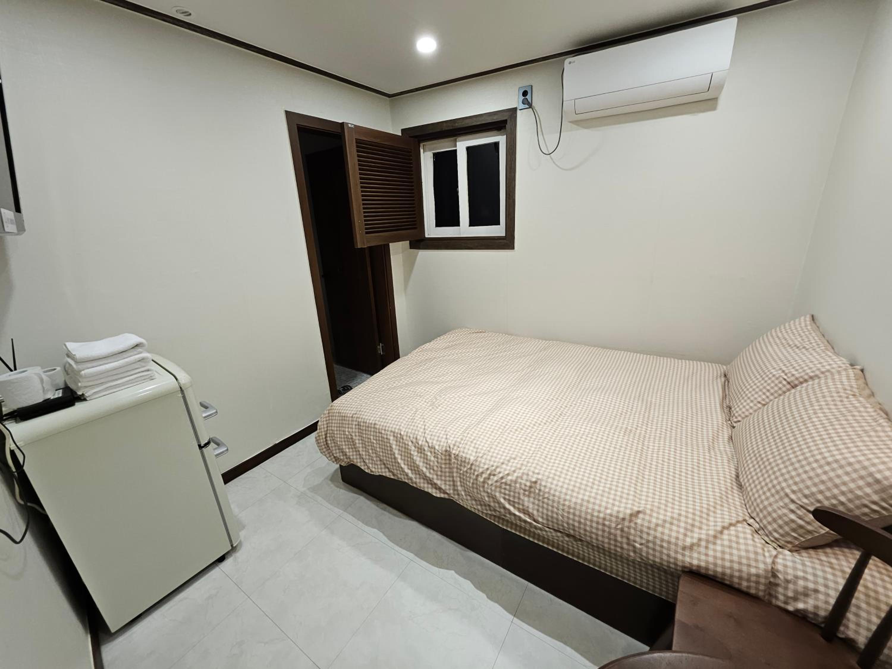 Superior Queen Room - Photo 6