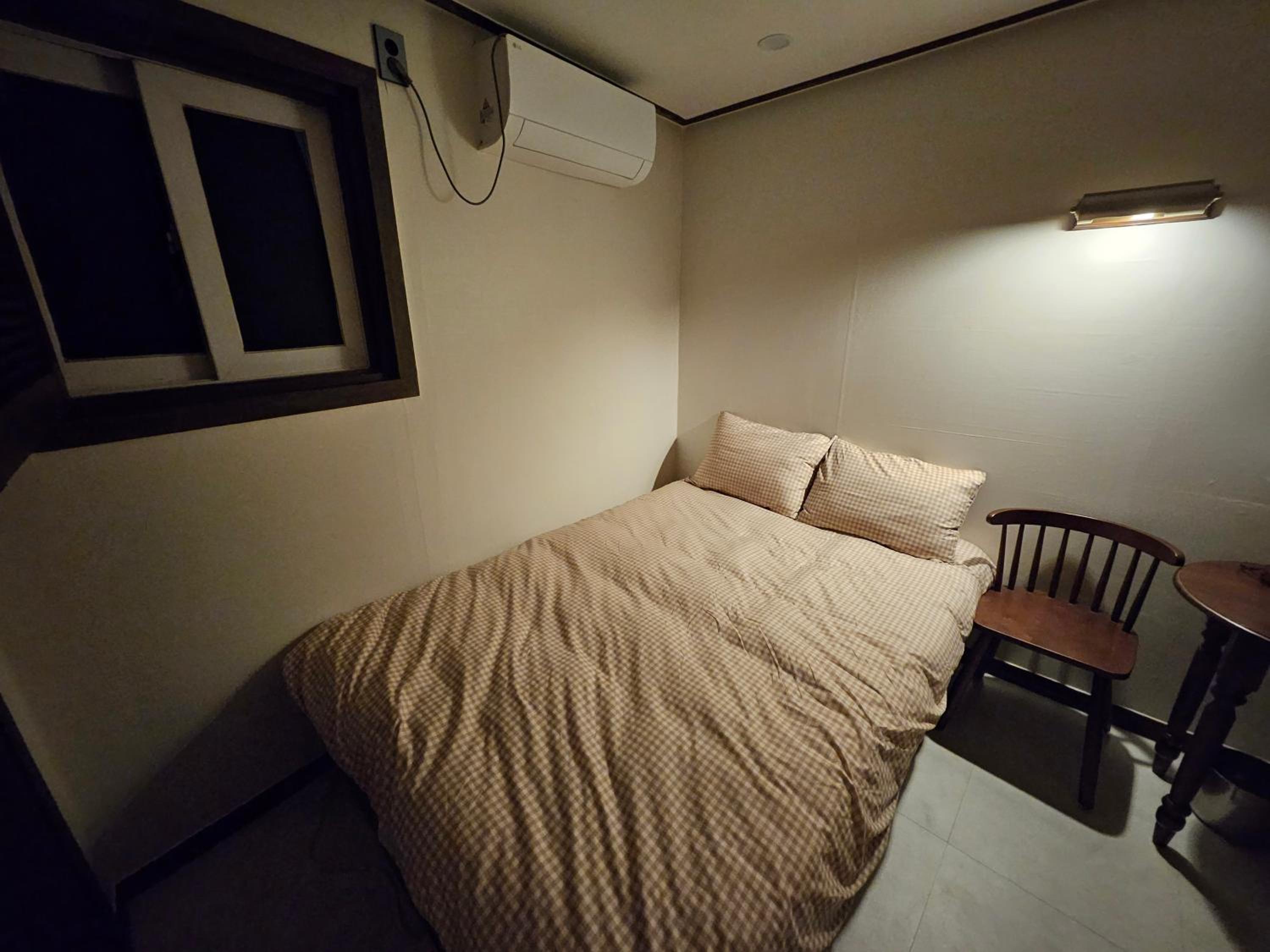 Superior Queen Room - Photo 9