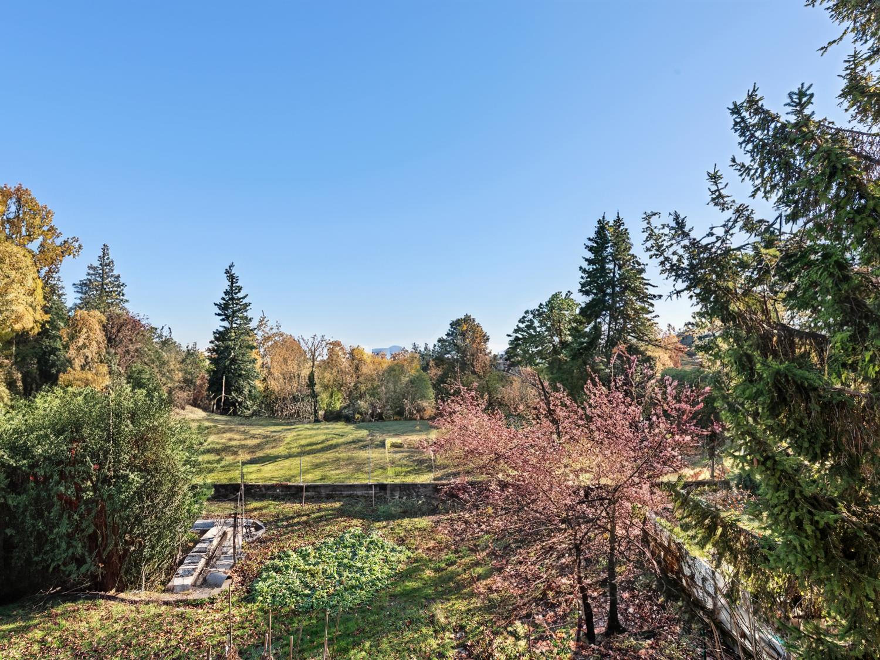 Four-Bedroom Villa With Private Pool, Sauna And Garden photo 2