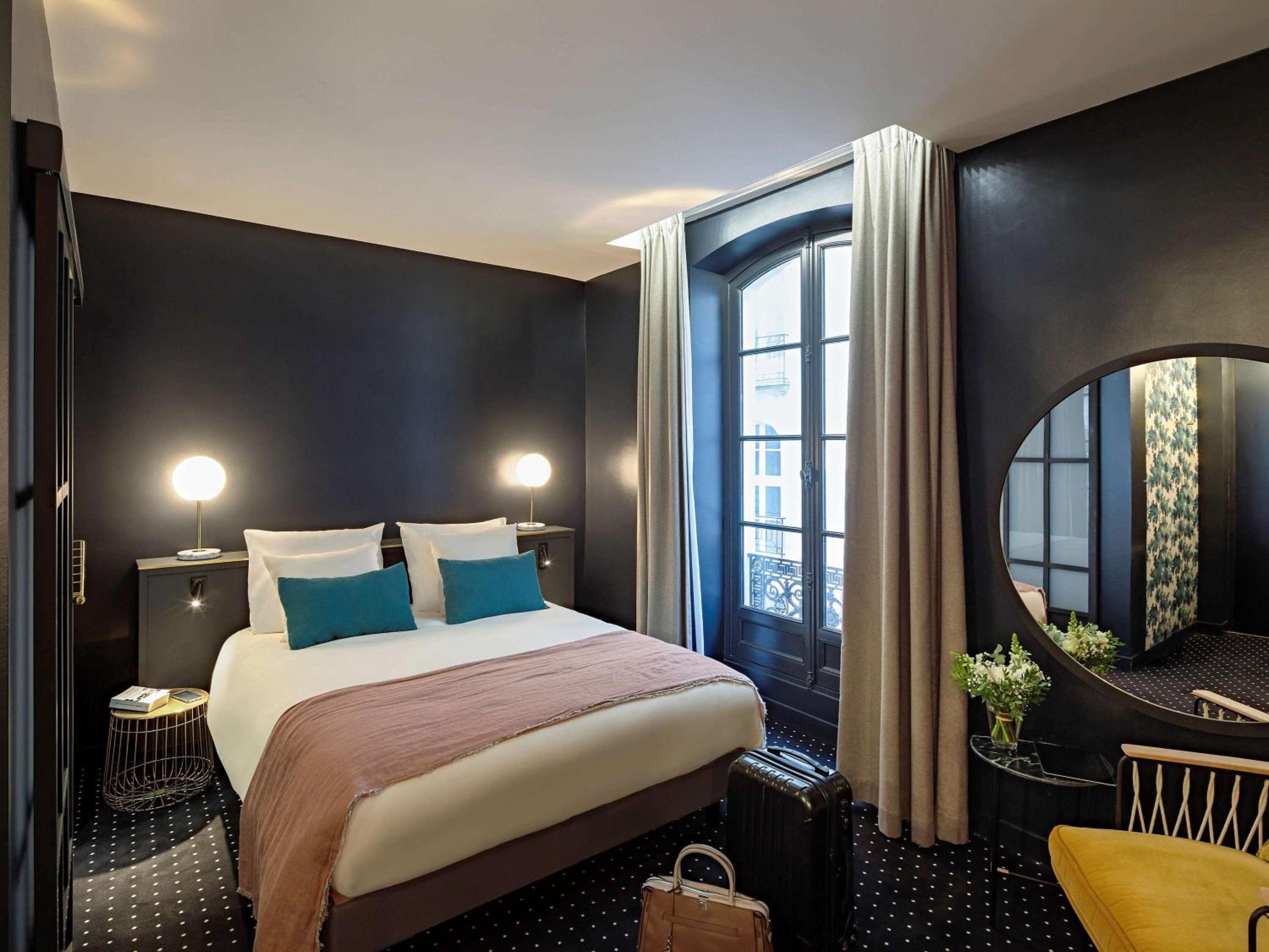 Standard Double Room - Photo 7