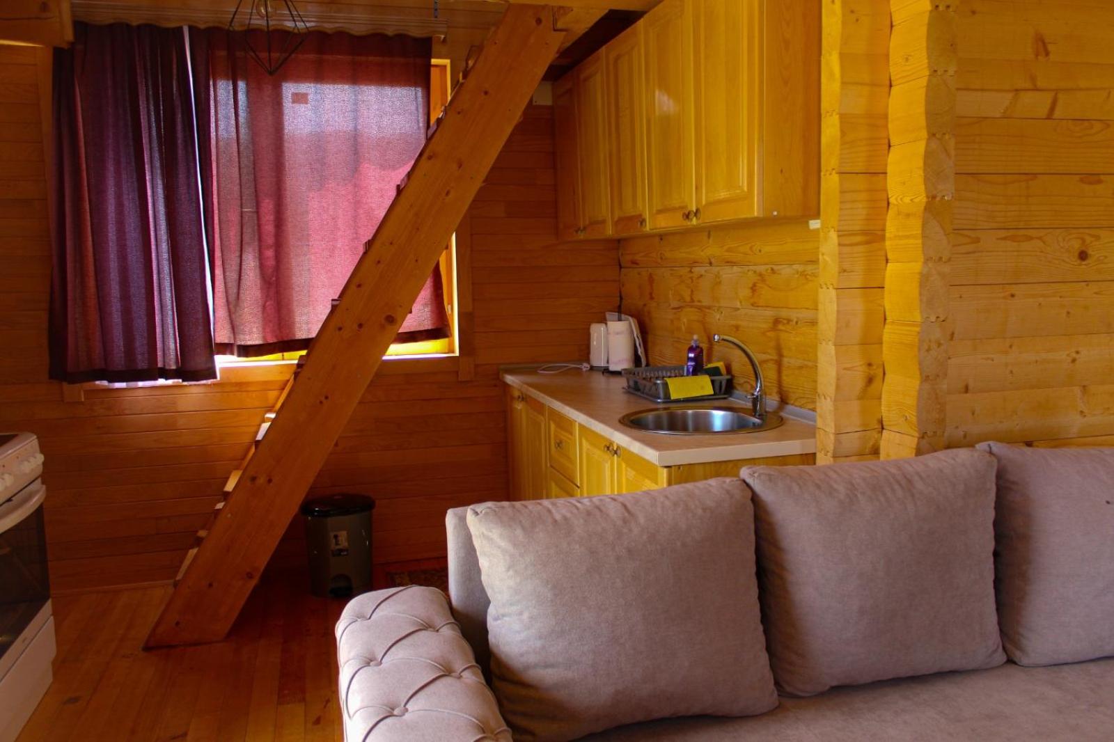 One-Bedroom House photo 1
