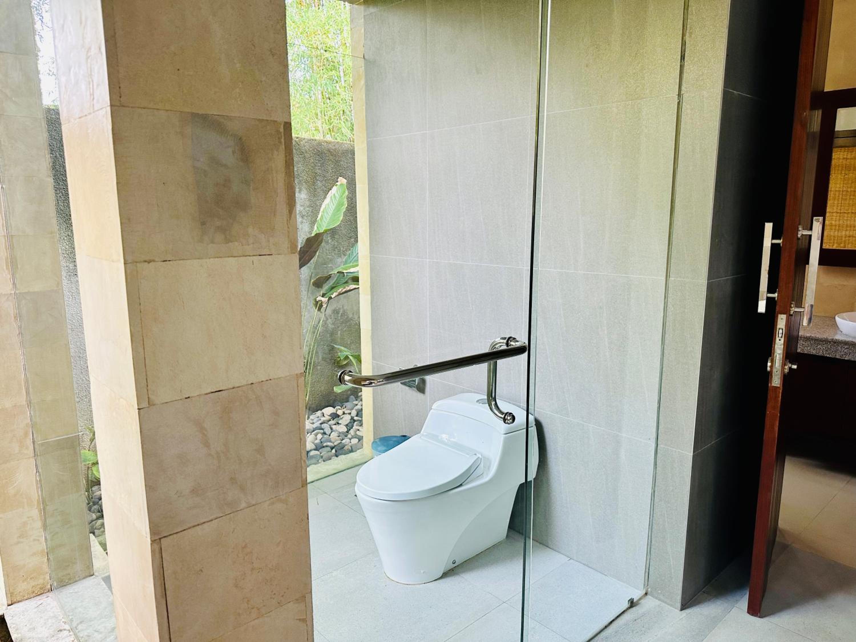 One-Bedroom Villa - Photo 11