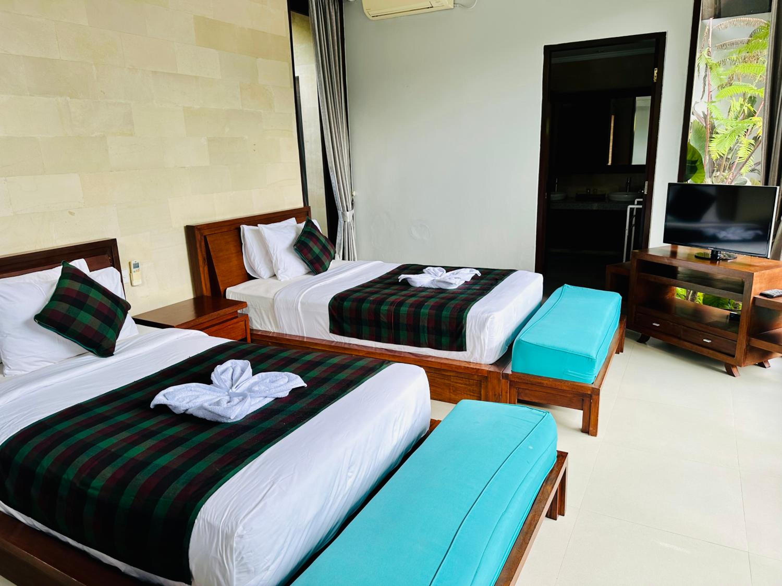 Two-Bedroom Villa - Photo 30