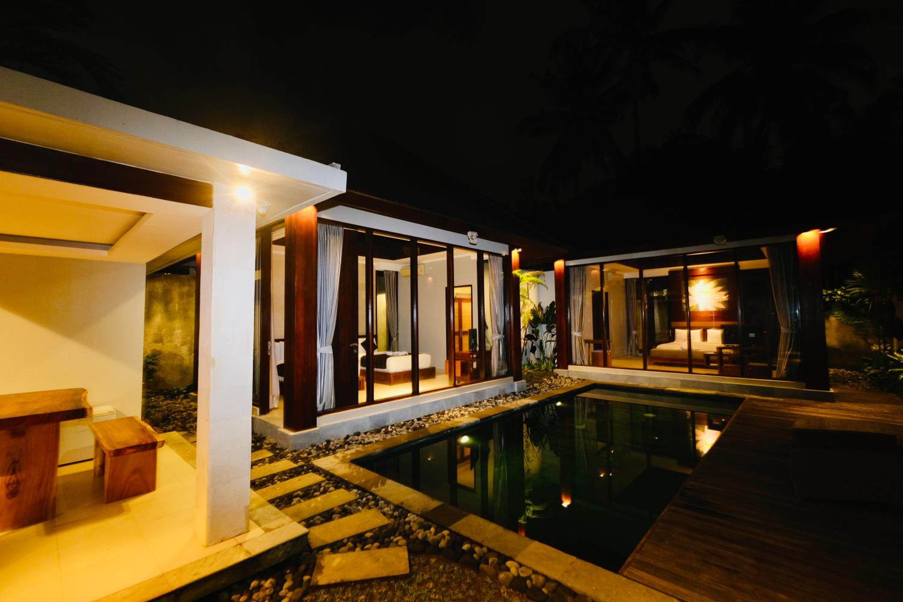 Two-Bedroom Villa - Photo 19