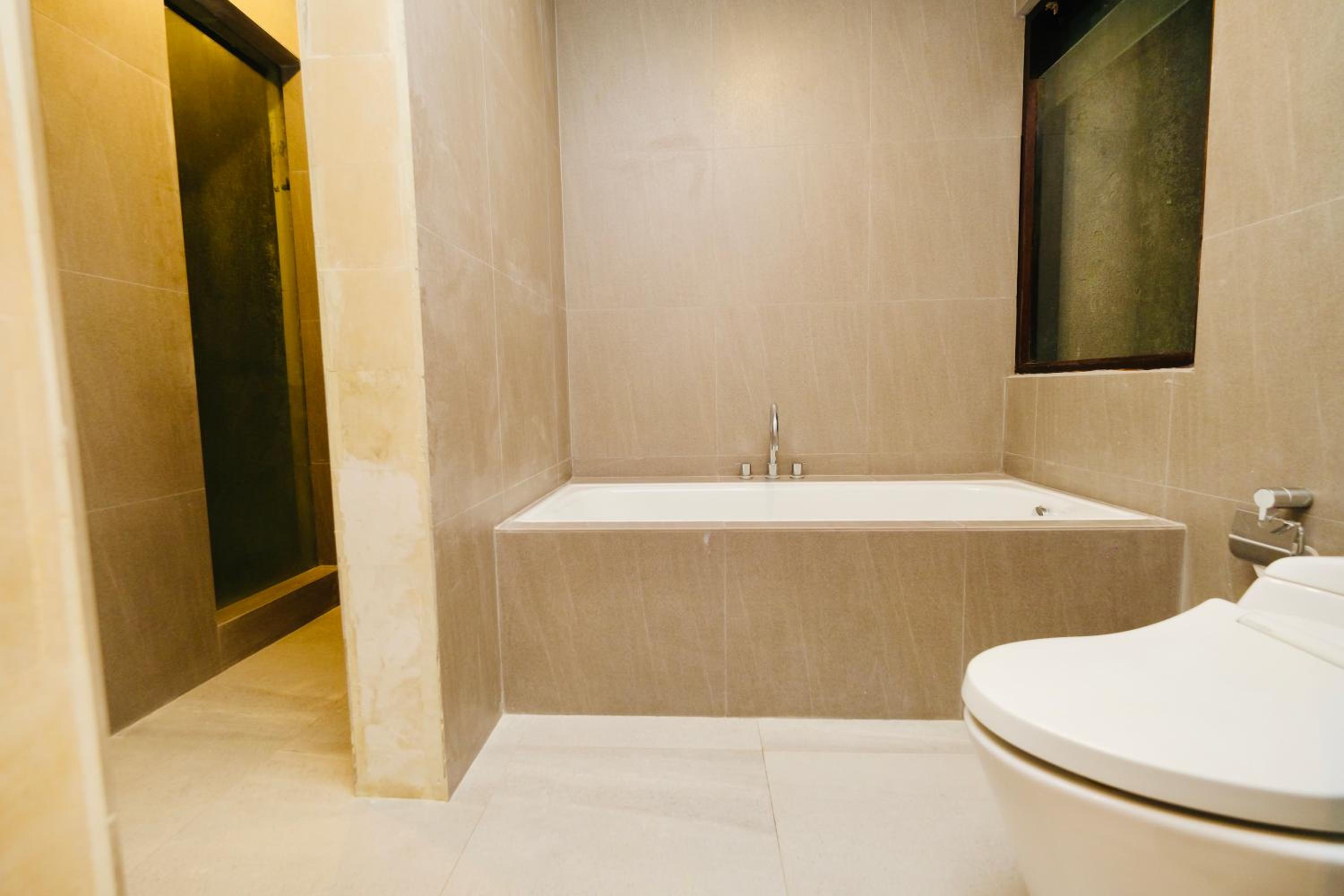 Two-Bedroom Villa - Photo 18