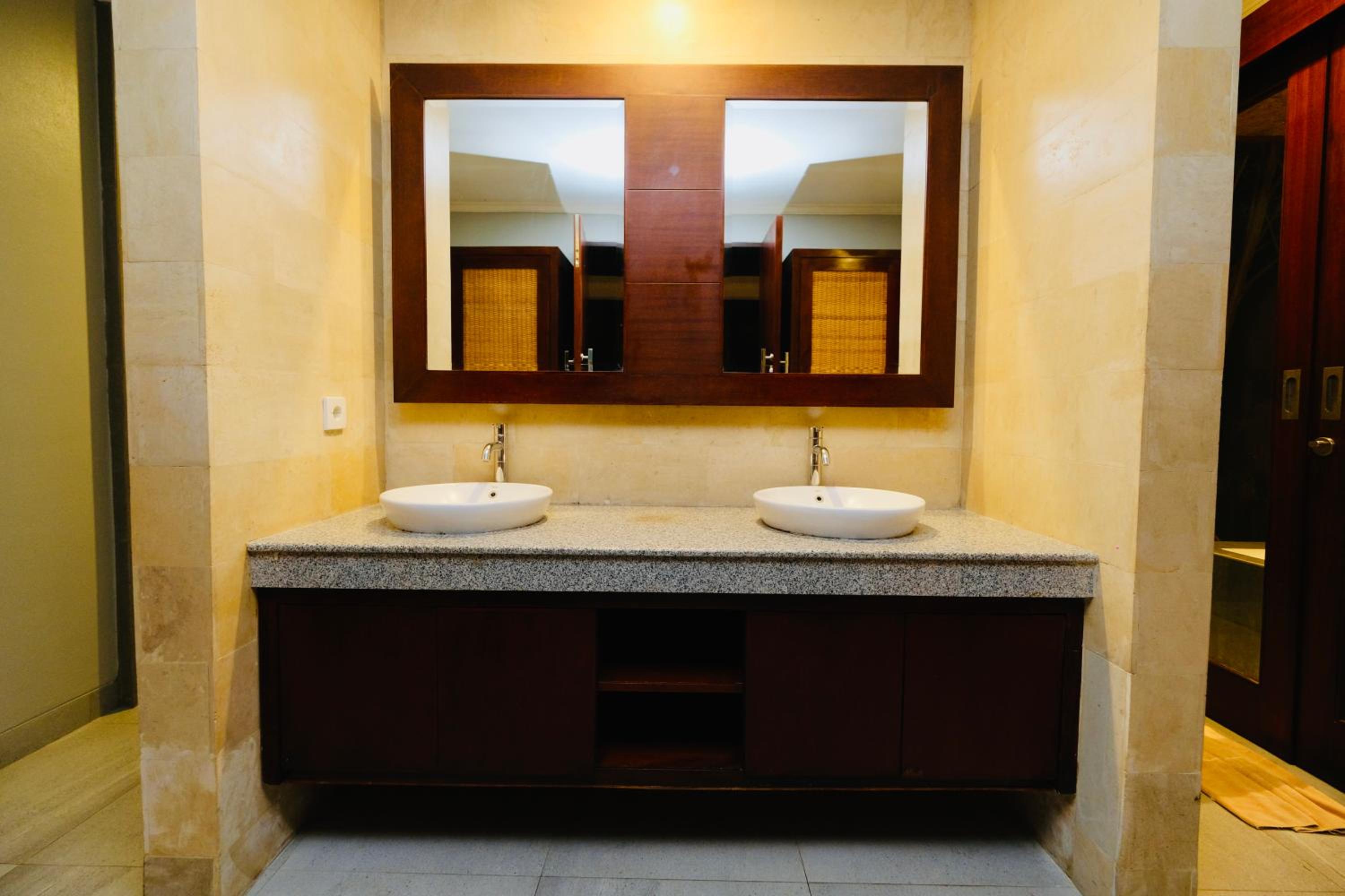 Two-Bedroom Villa - Photo 13