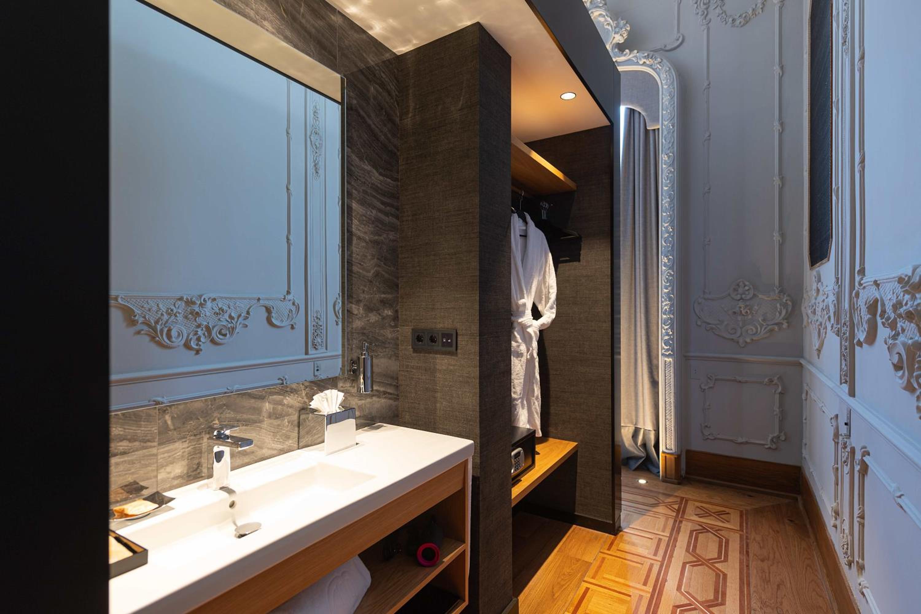 Imperial Suite