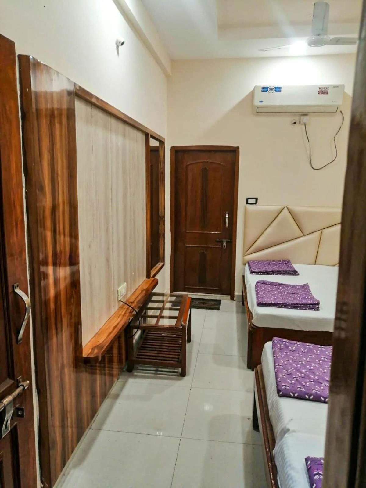 Deluxe Quadruple Room - Photo 10
