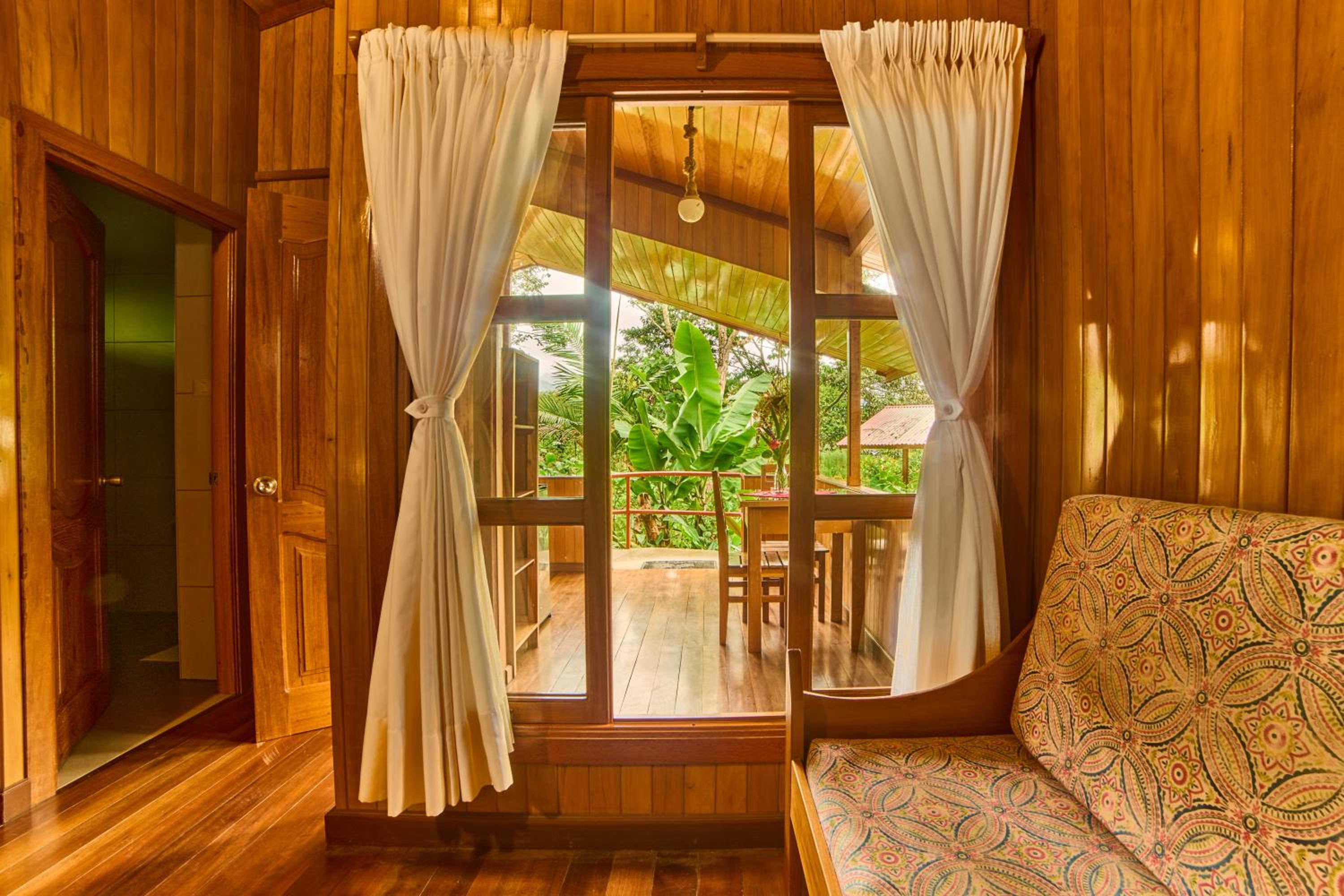 One-Bedroom Bungalow photo 1