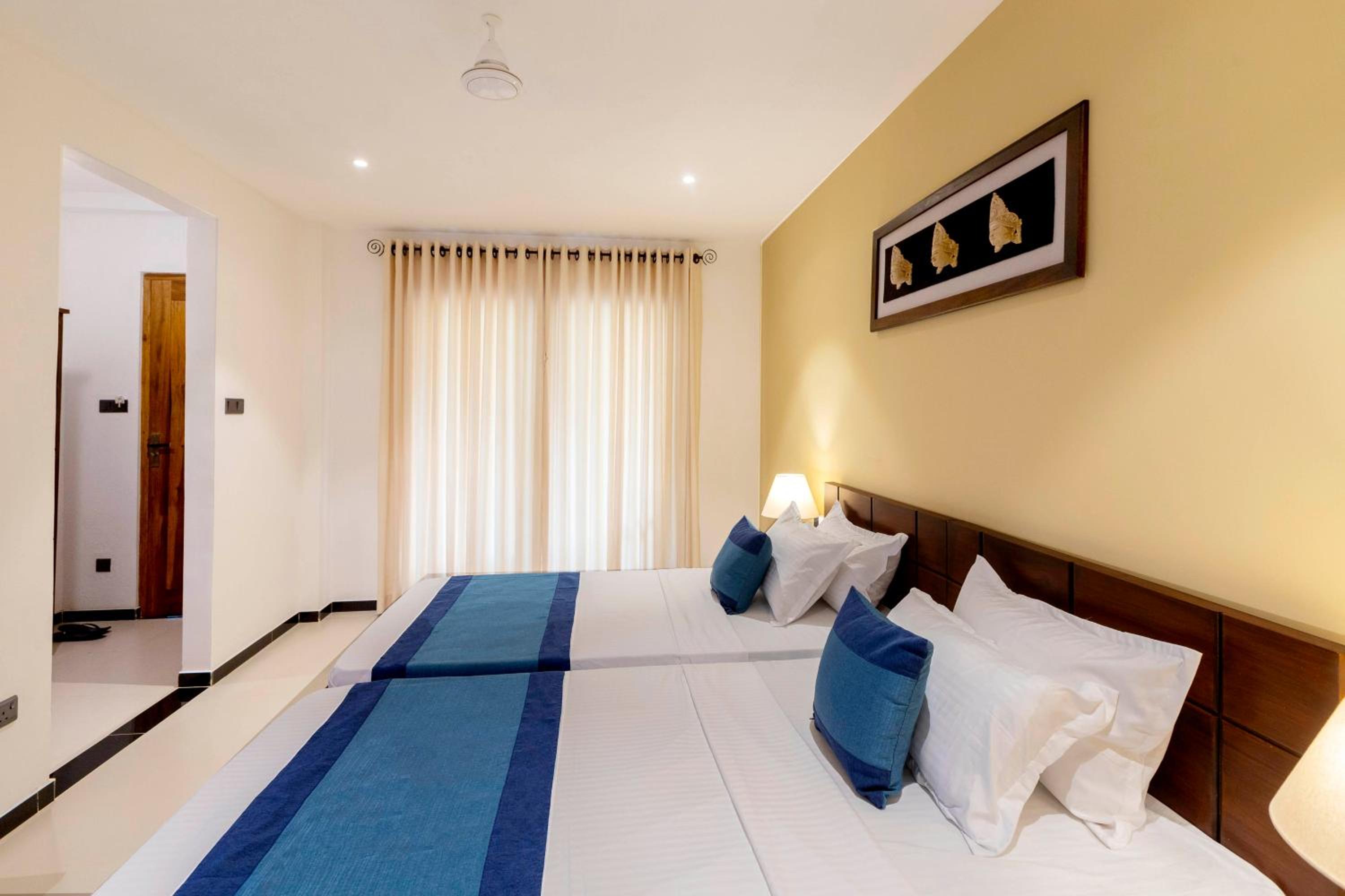 Deluxe Twin Room - Photo 3
